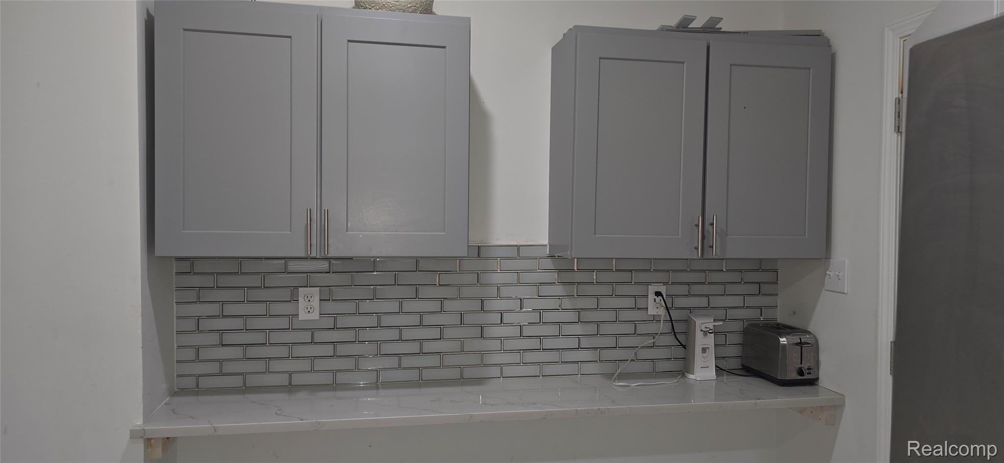 1026 Drexel Street Property Photo 5