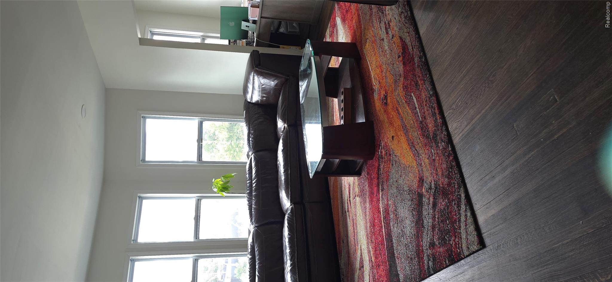 1026 Drexel Street Property Photo 13