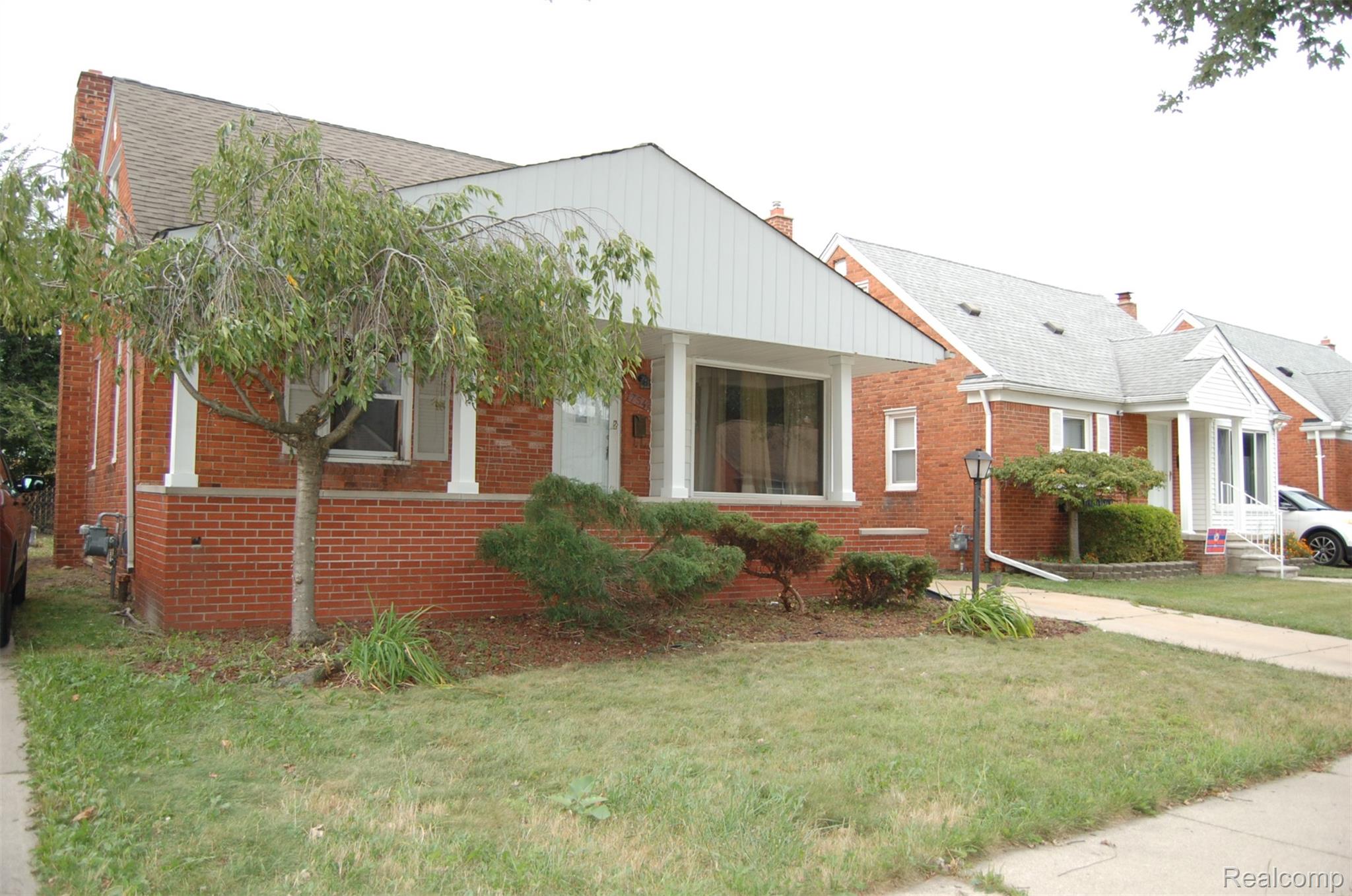 754 Champaign Road Property Photo 1