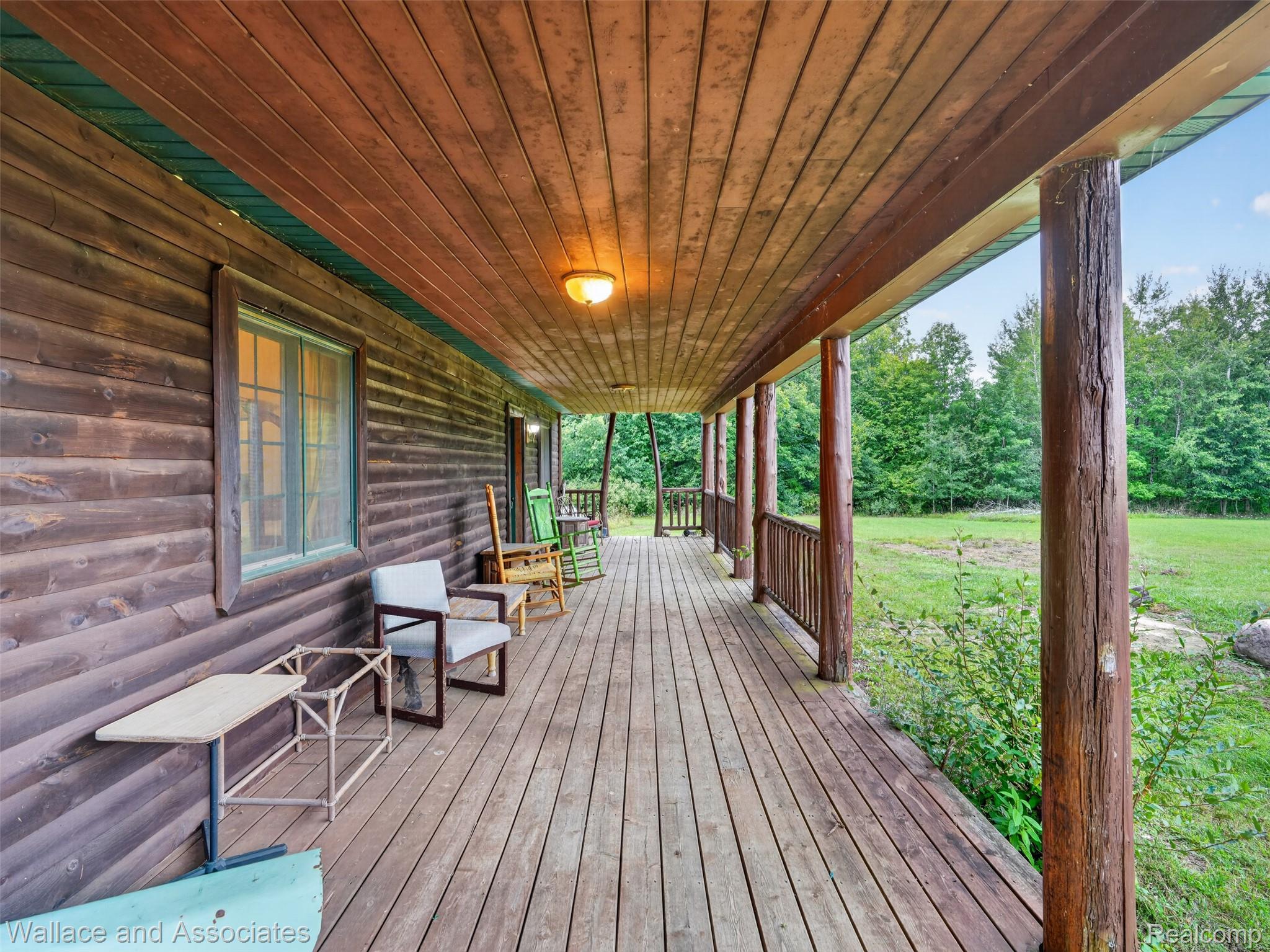 4843 Bamfield Road Property Photo 5