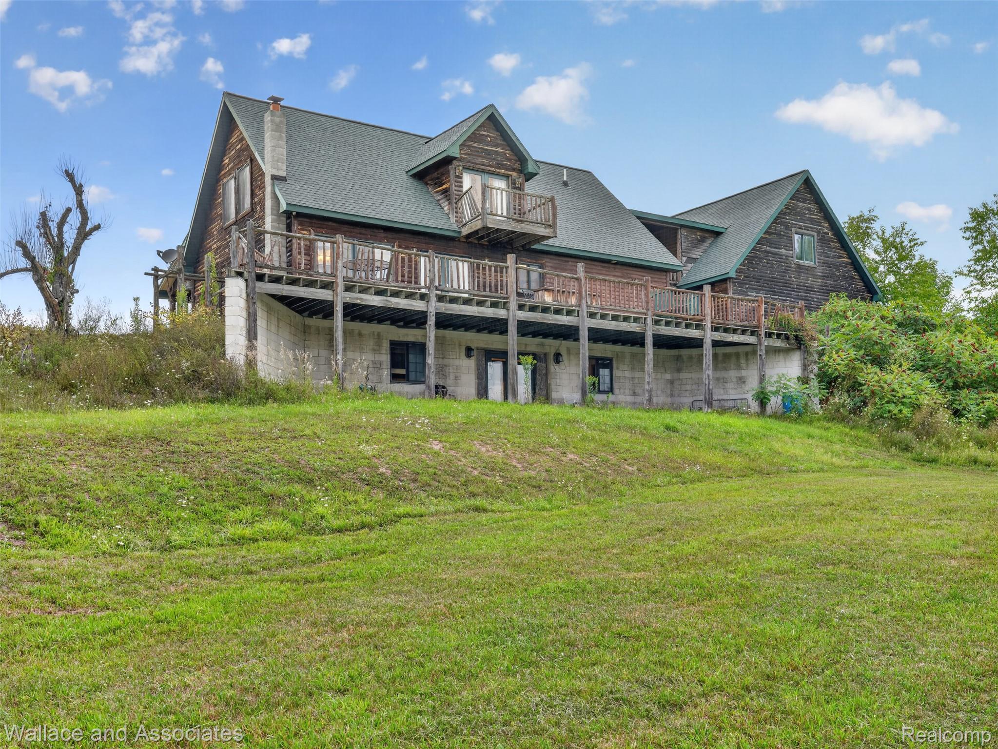 4843 Bamfield Road Property Photo 10