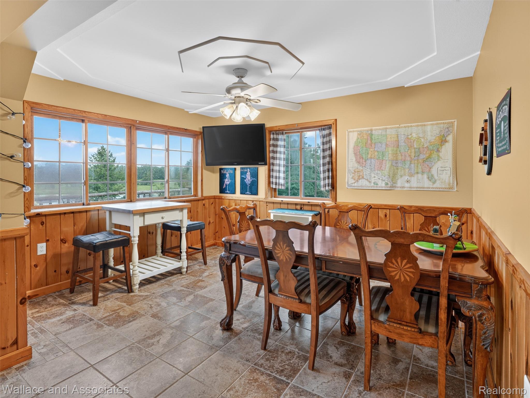 4843 Bamfield Road Property Photo 16