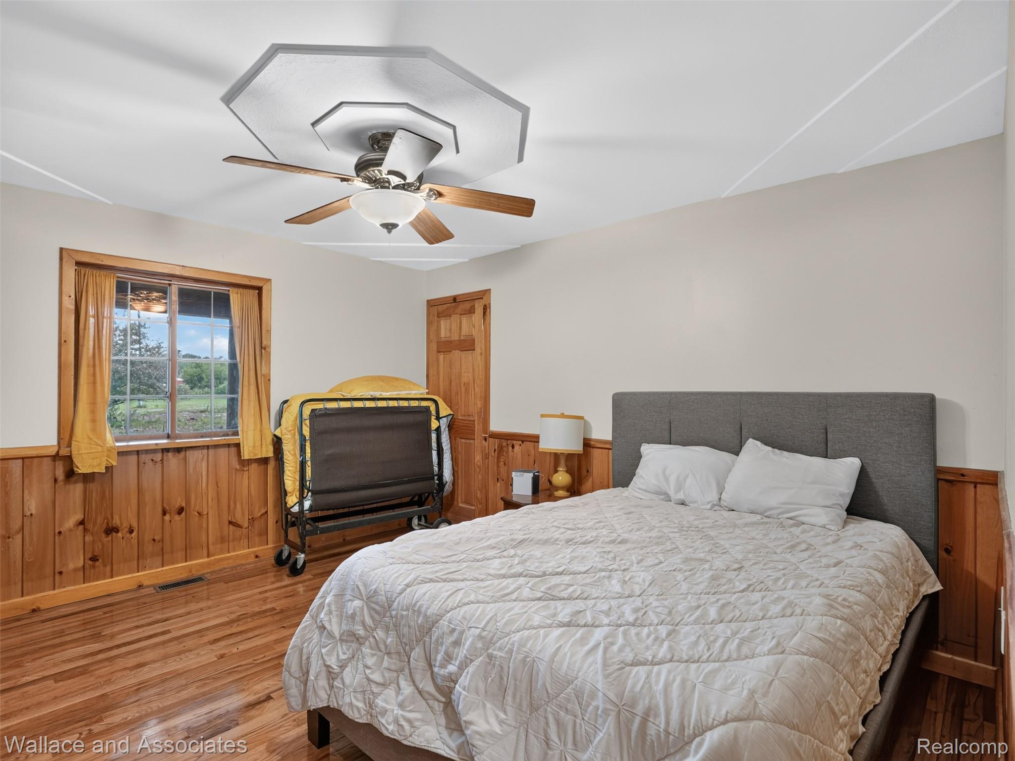 4843 Bamfield Road Property Photo 25