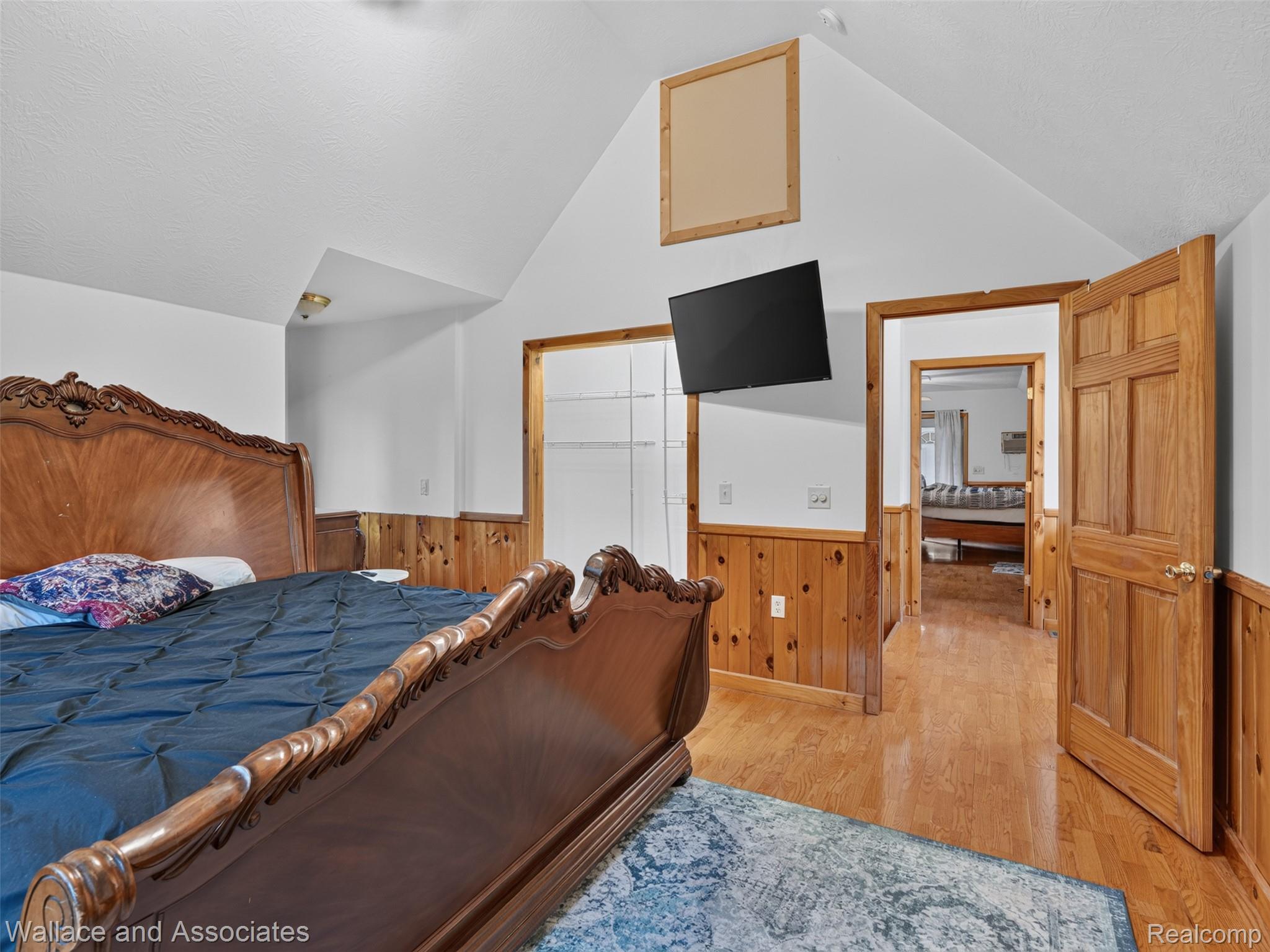 4843 Bamfield Road Property Photo 30
