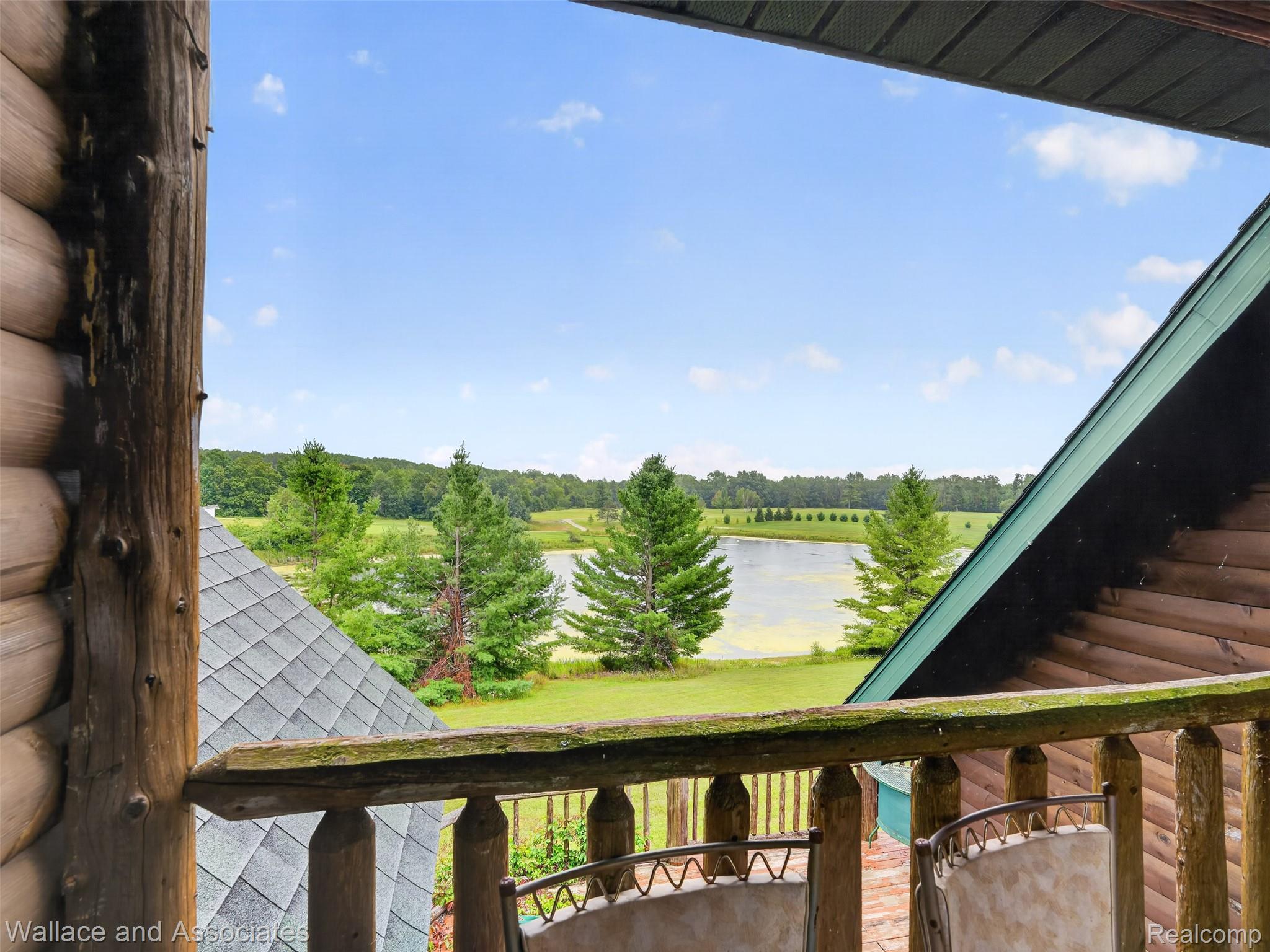 4843 Bamfield Road Property Photo 41