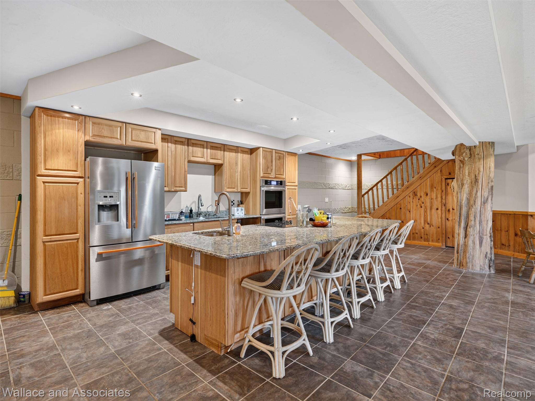 4843 Bamfield Road Property Photo 44