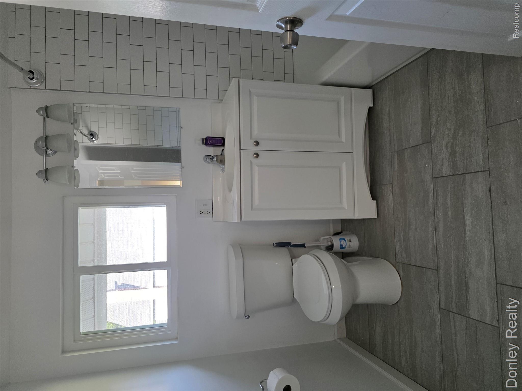 6405 3rd Street Property Photo 24
