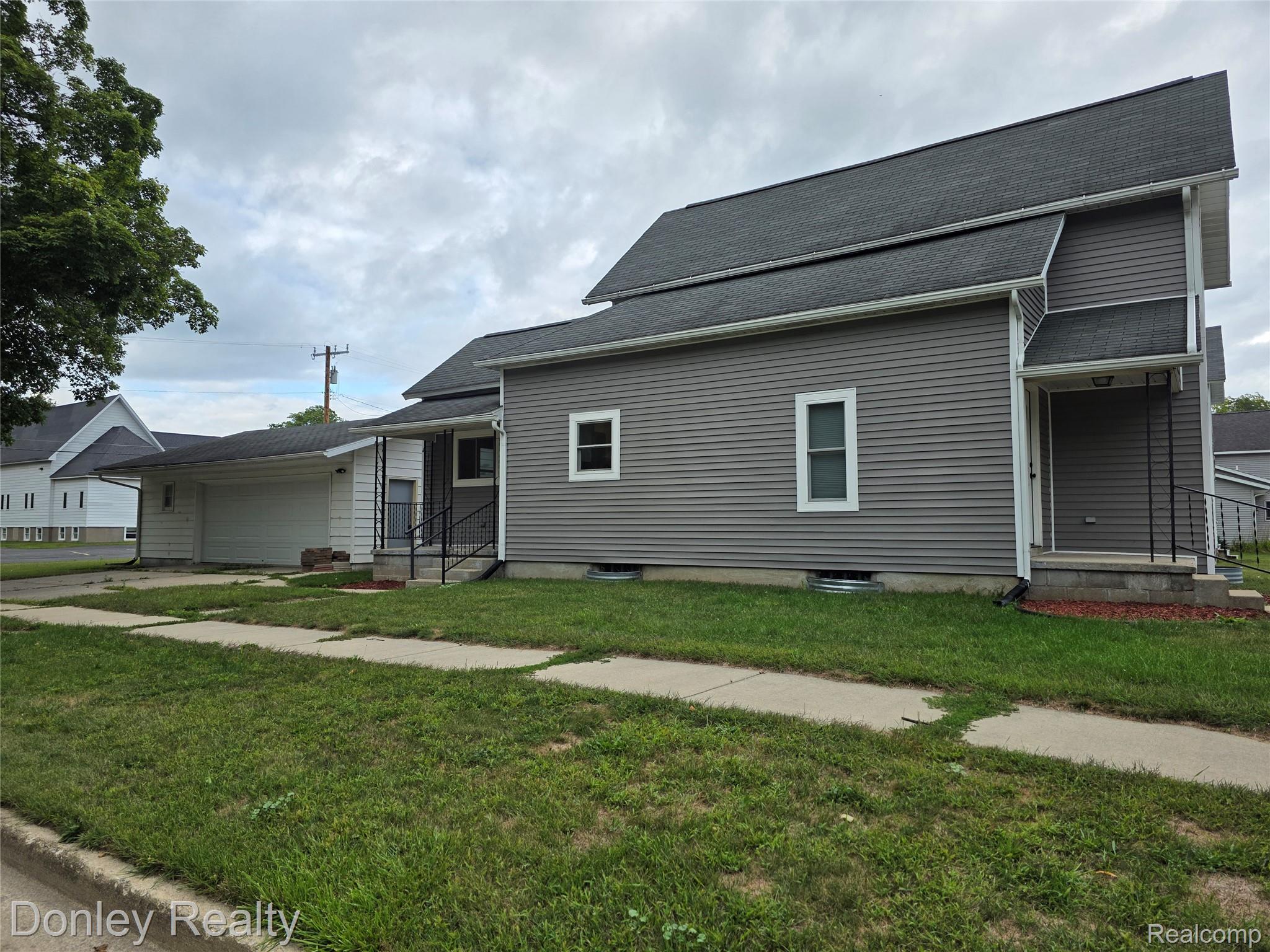 6405 3rd Street Property Photo 28