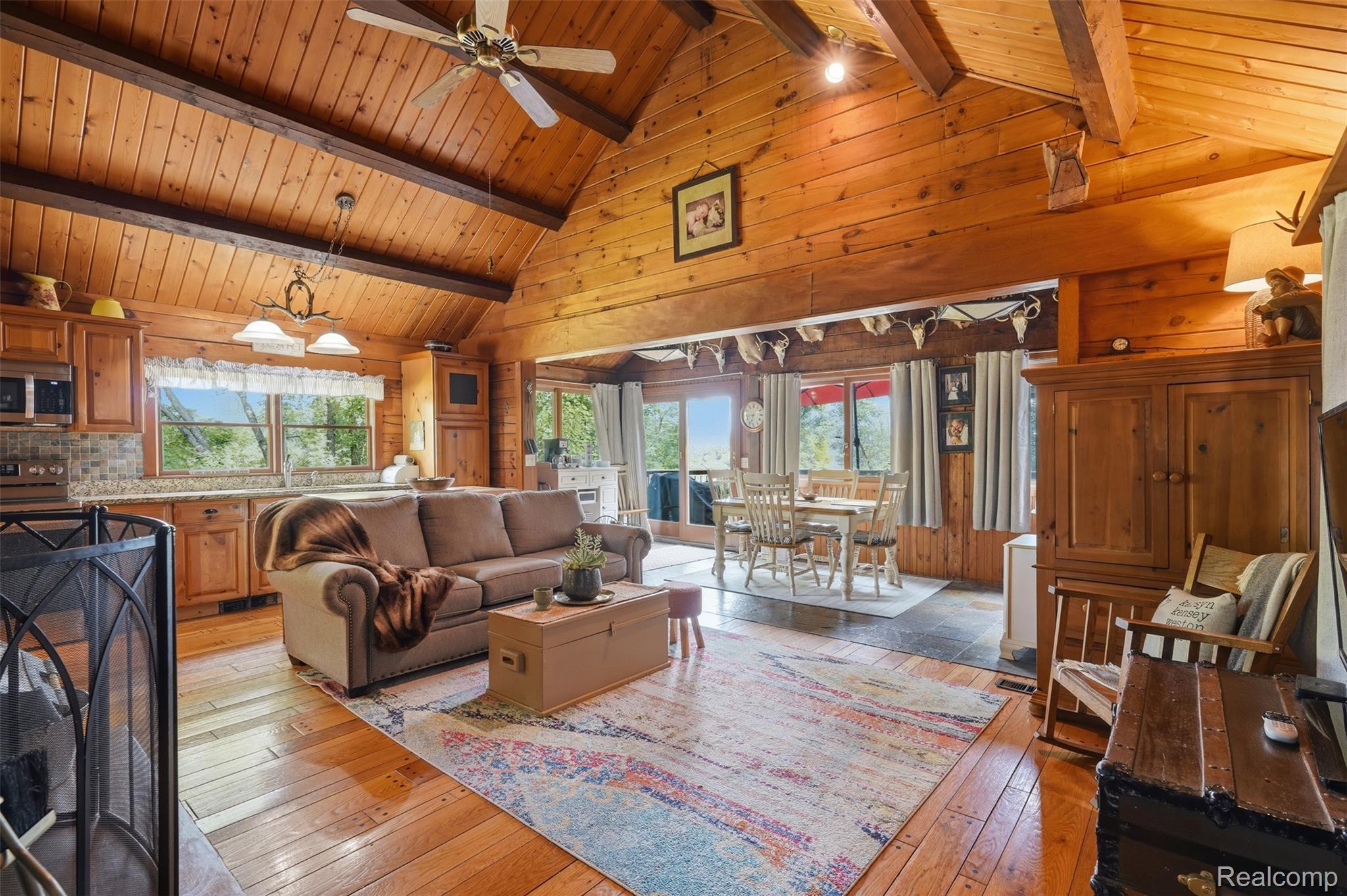 9317 Lovejoy Road Property Photo 14