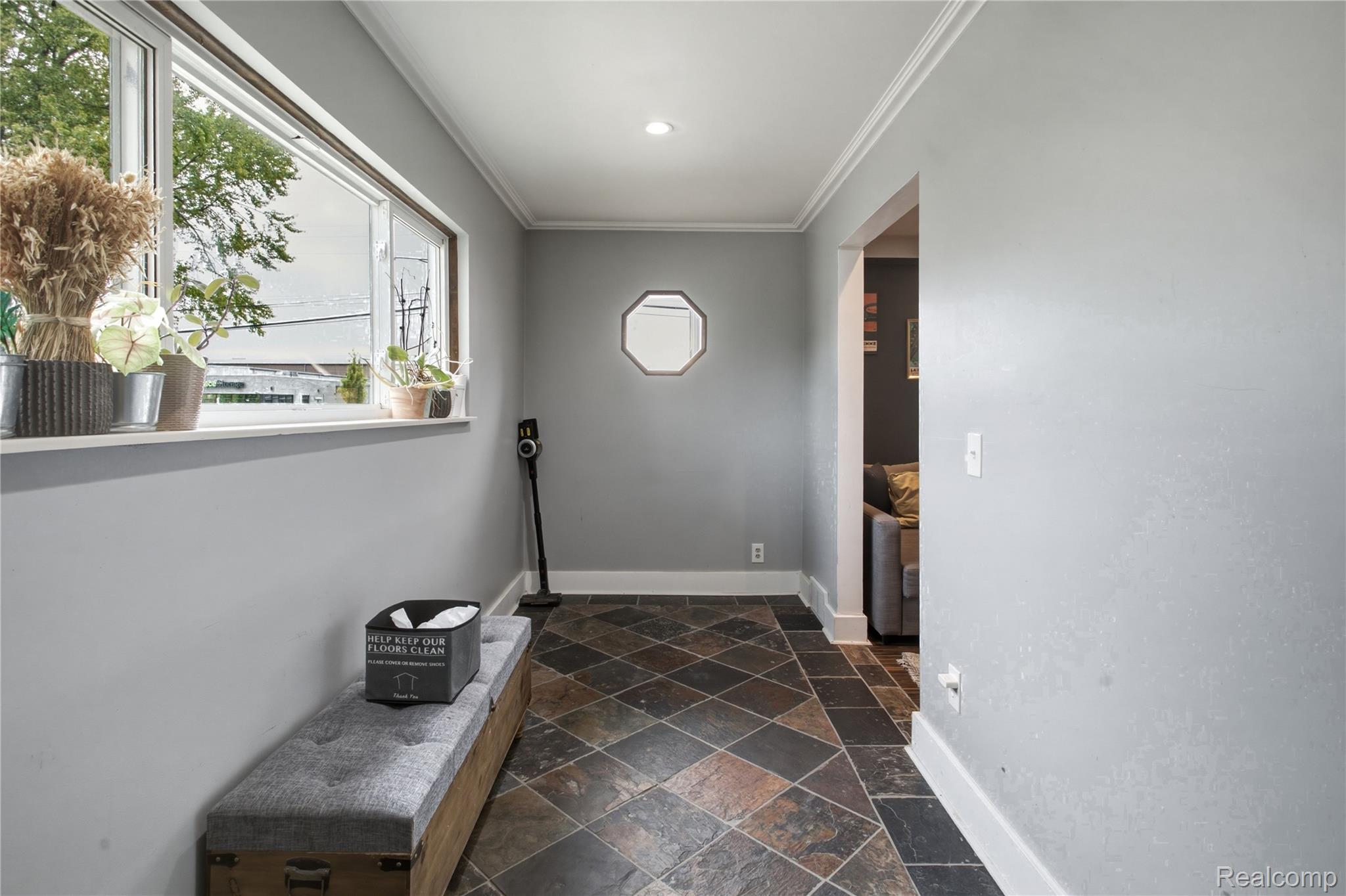 1791 E Saratoga Street Property Photo 7