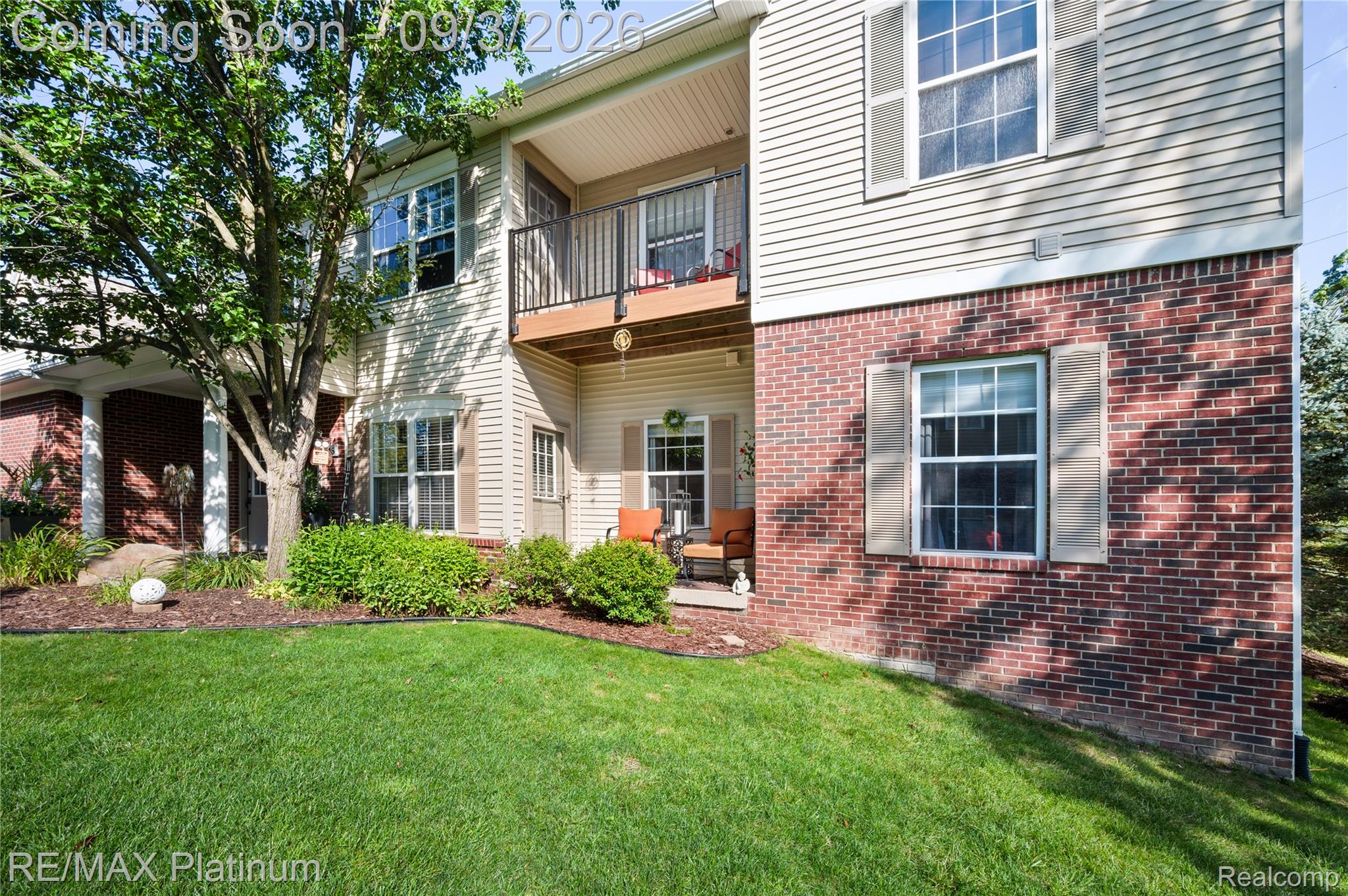 745 Eagle Drive Ste 200 Property Photo 2