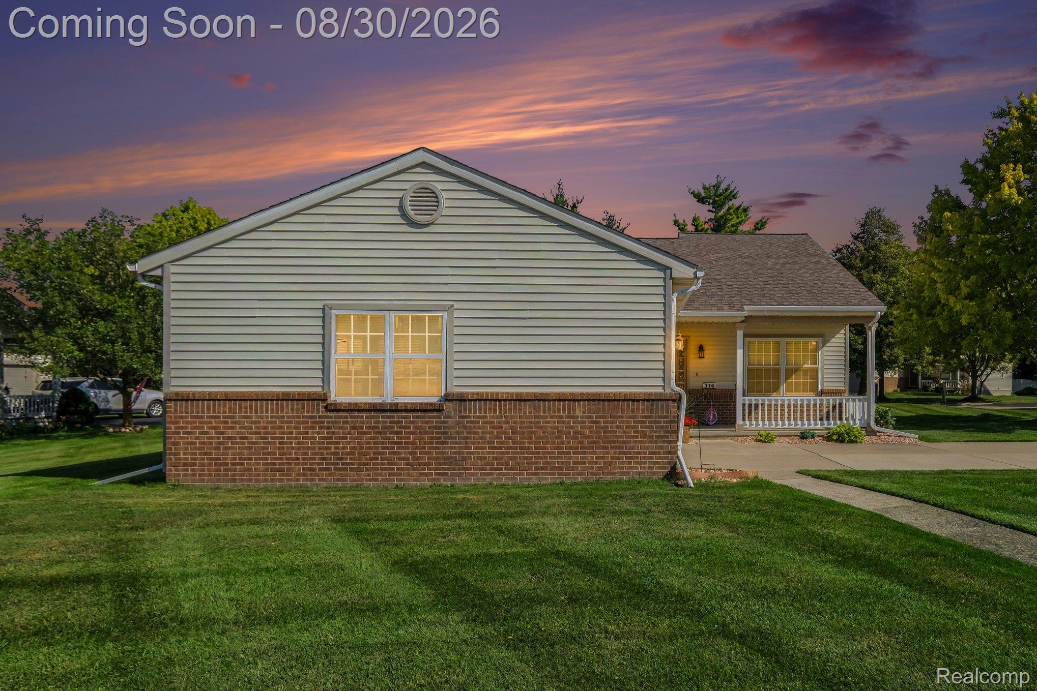 316 Pagels Court Property Photo 1