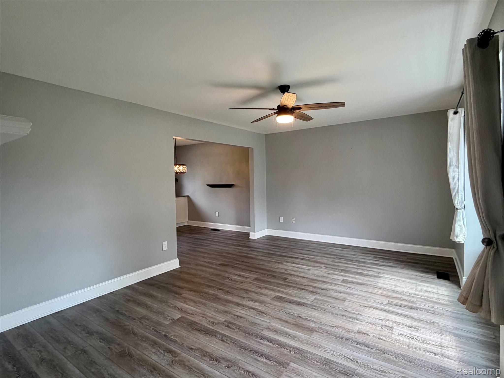15873 Nathan Drive Property Photo 5