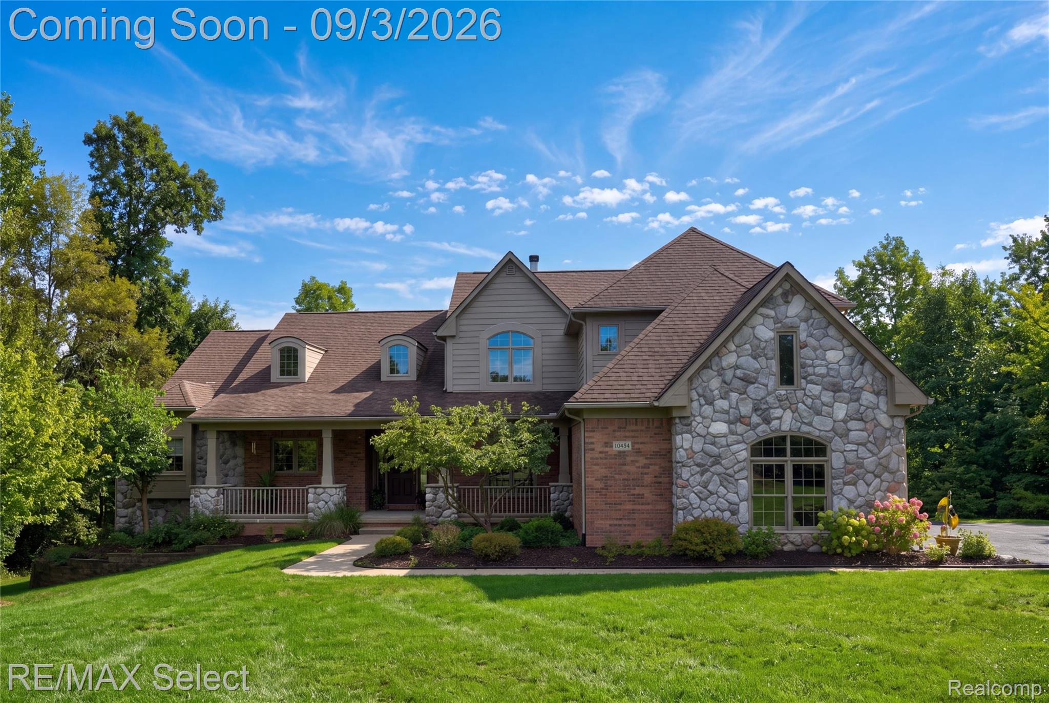 10454 Heron Court Property Photo 1