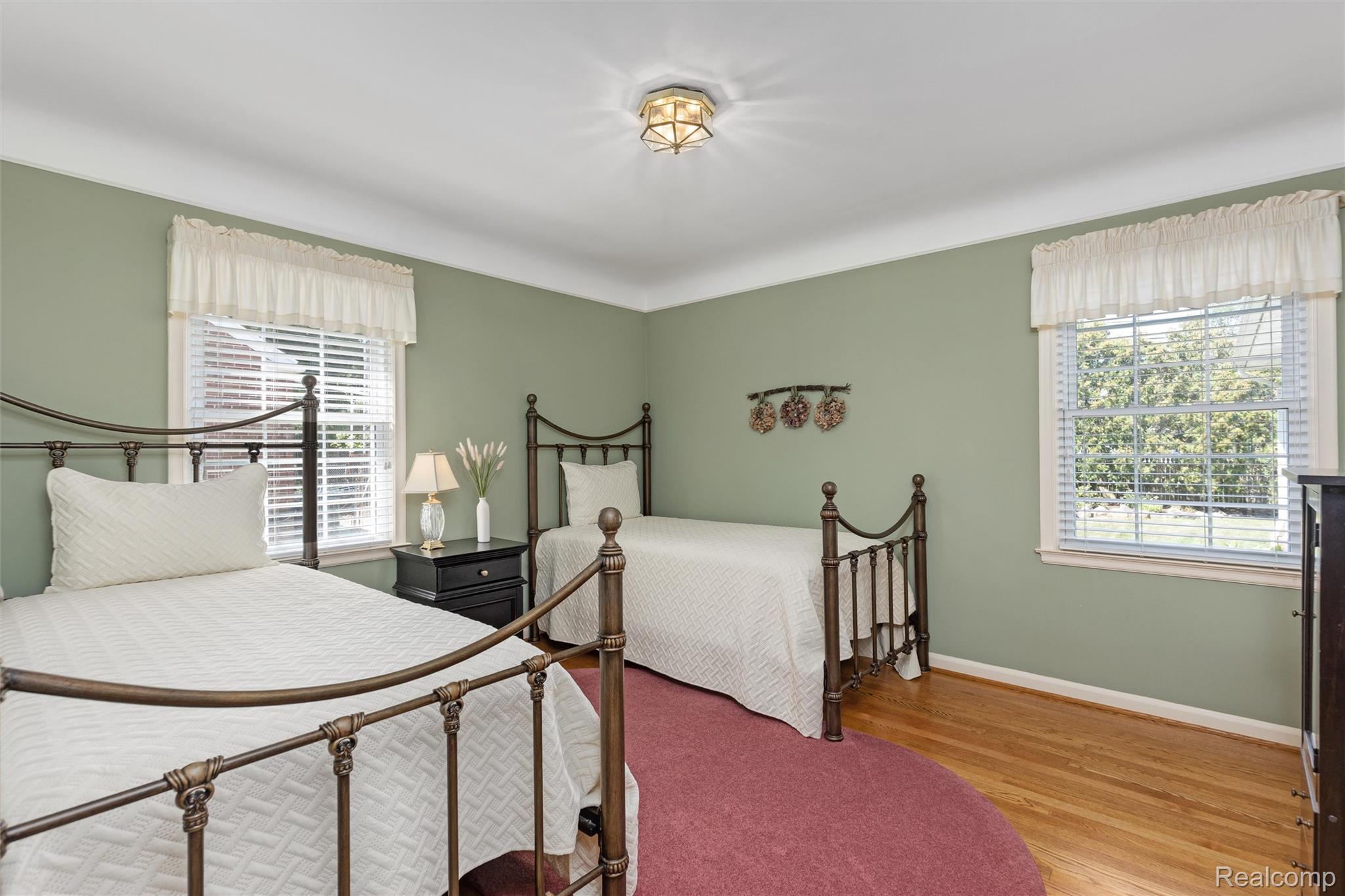4444 Samoset Road Property Photo 11