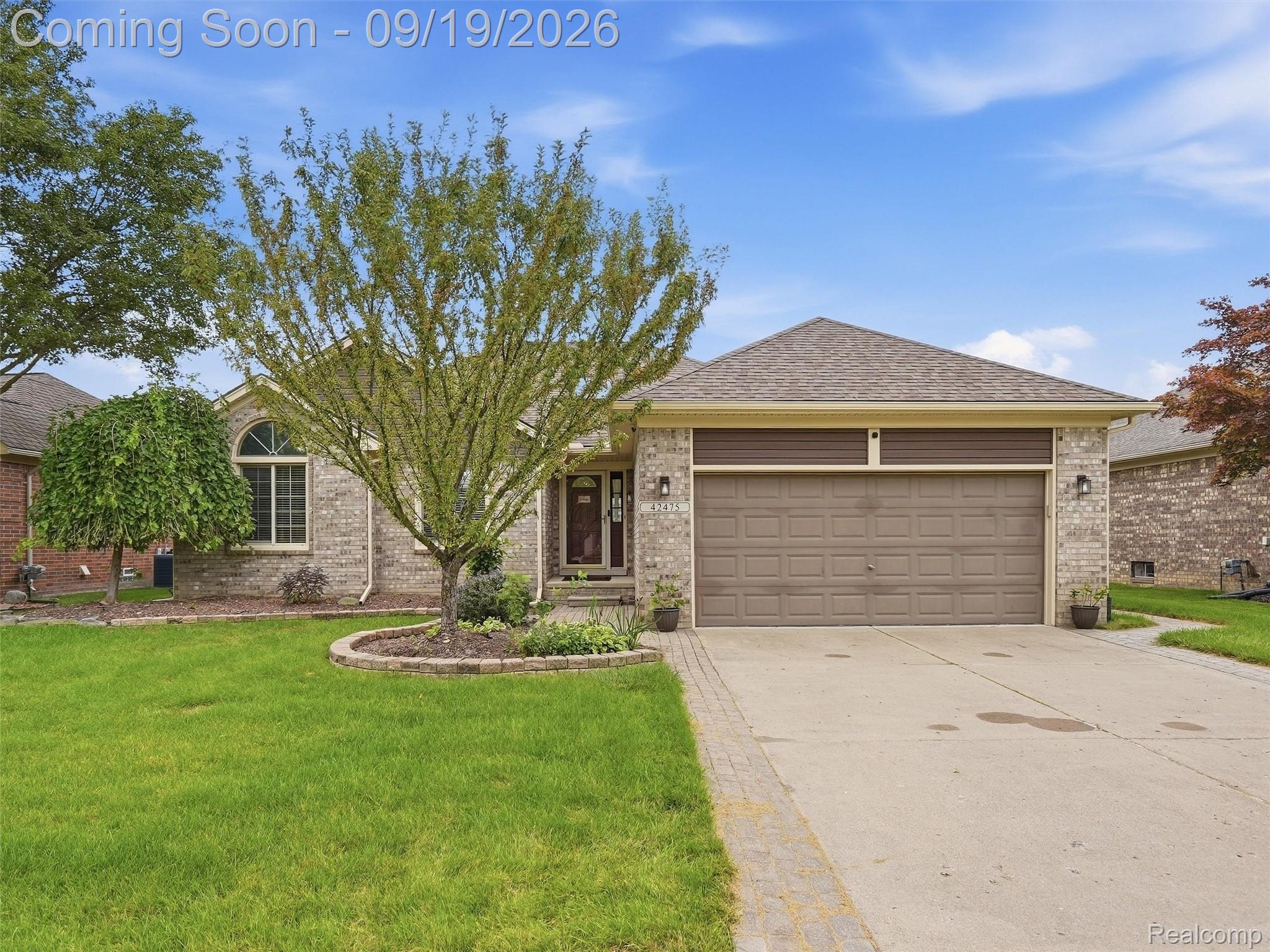 42475 Dharte Court Property Photo 1