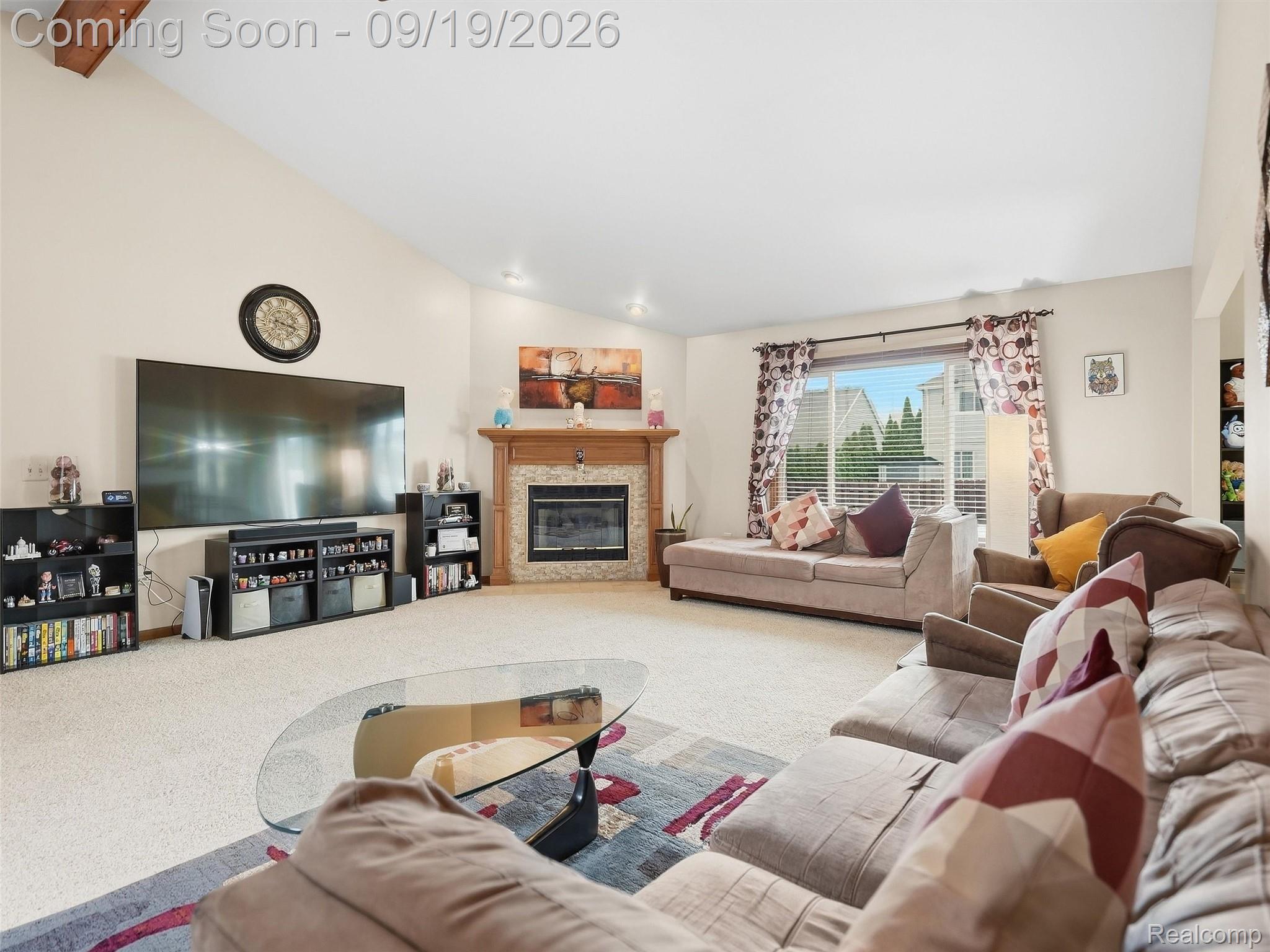 42475 Dharte Court Property Photo 9
