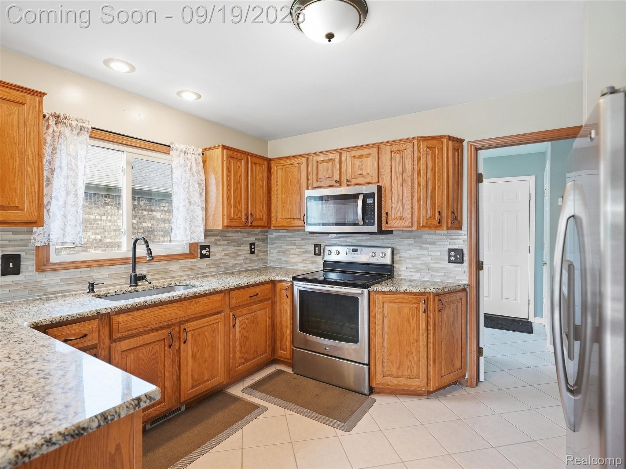 42475 Dharte Court Property Photo 16