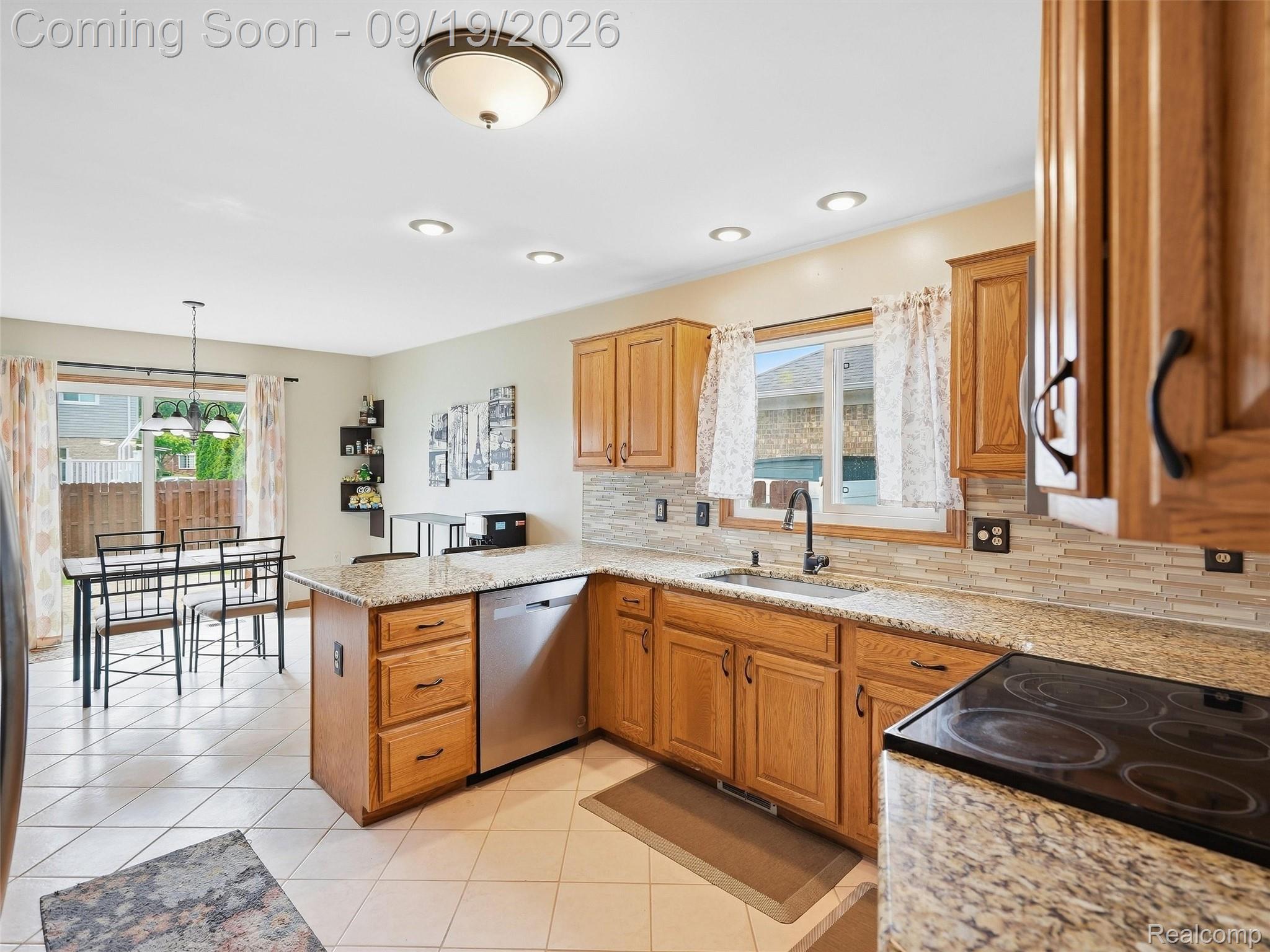 42475 Dharte Court Property Photo 17