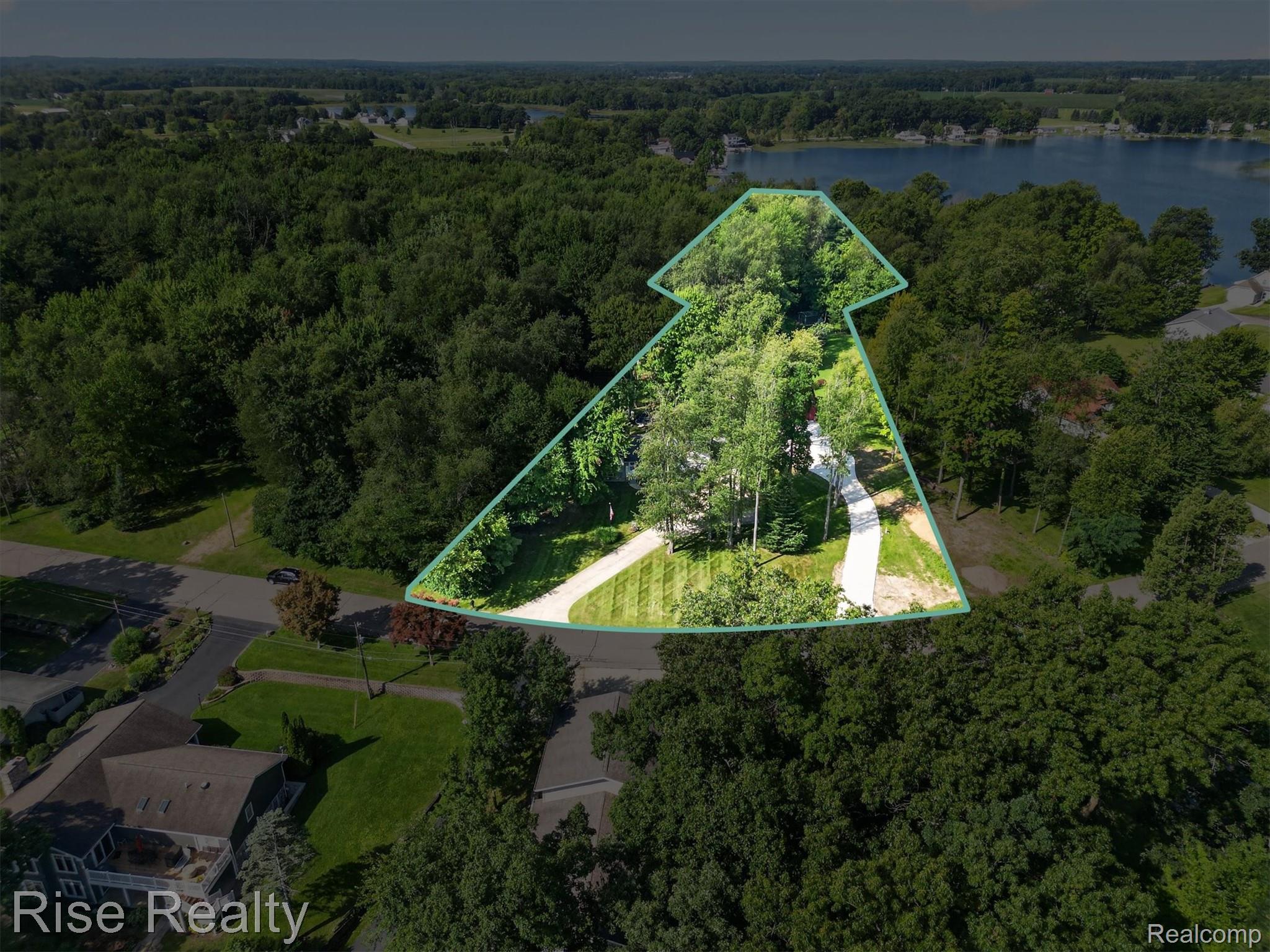 28817 Cedarama Drive Property Photo 45