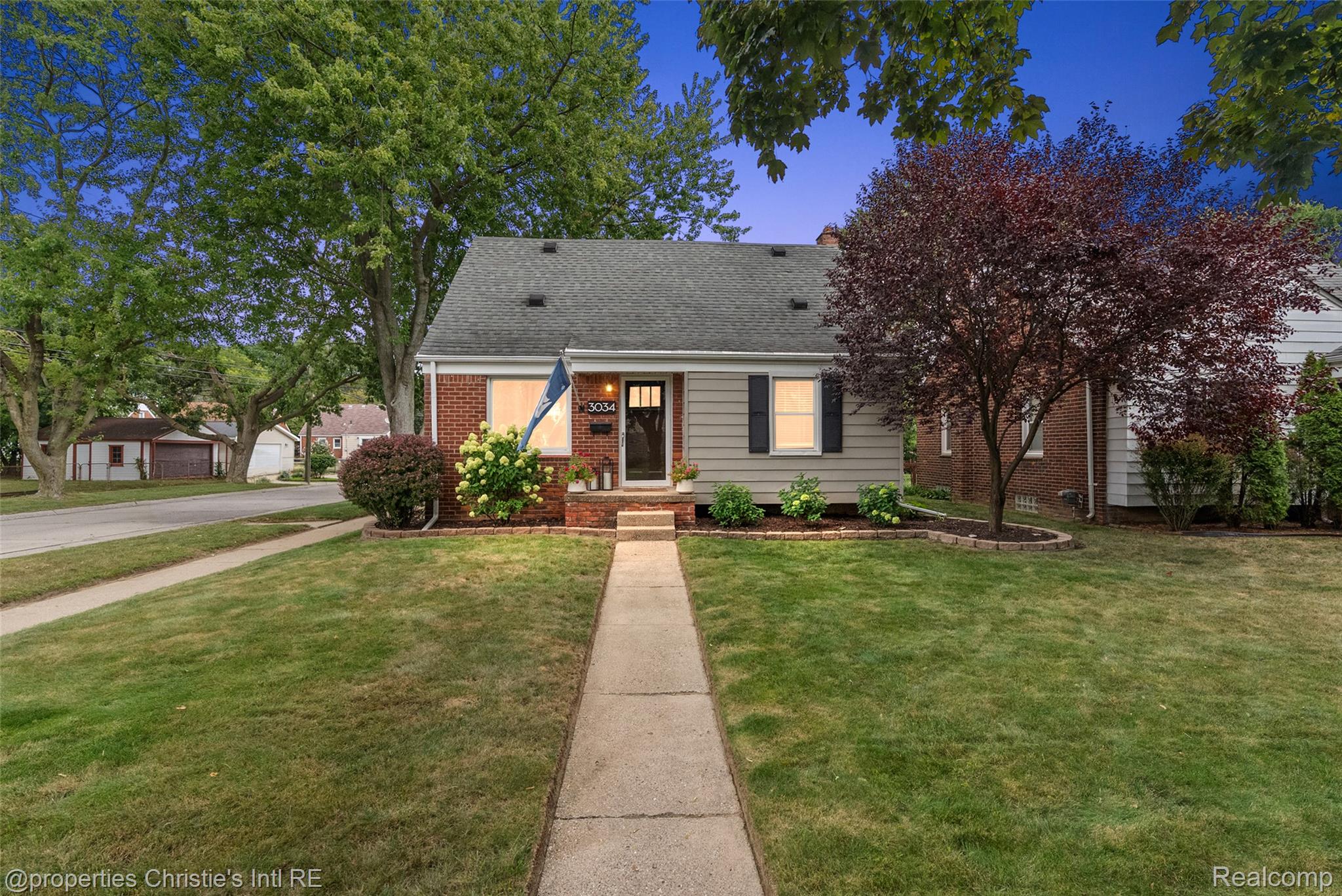 3034 Ferris Avenue Property Photo 1