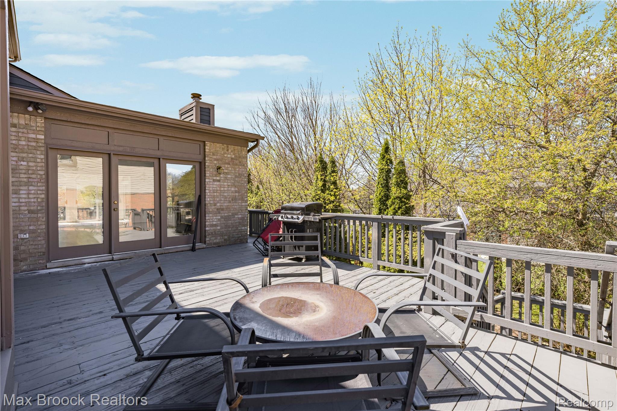 3382 Long Meadow Court Property Photo 28
