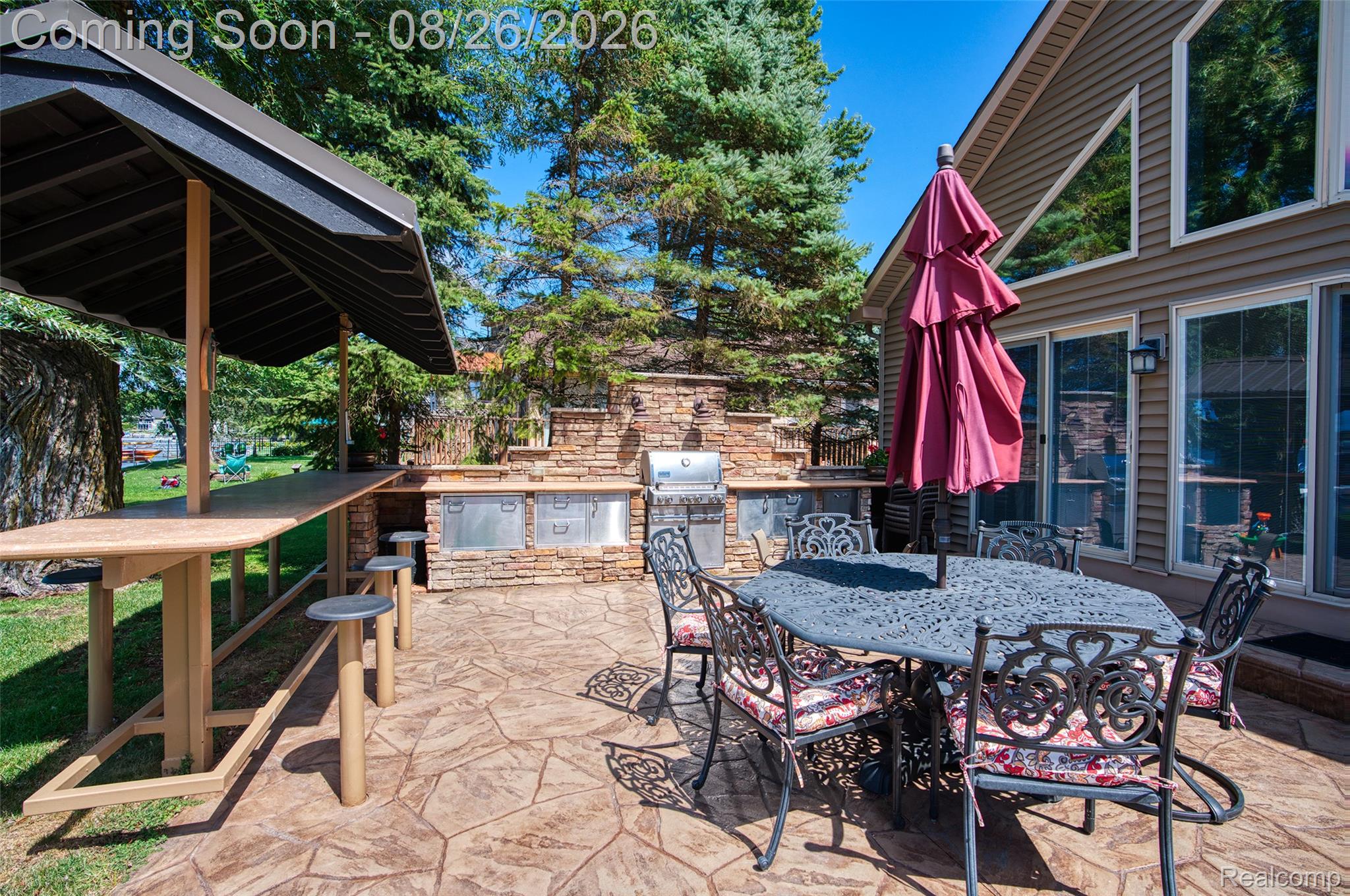 453 E Shore Drive Property Photo 37