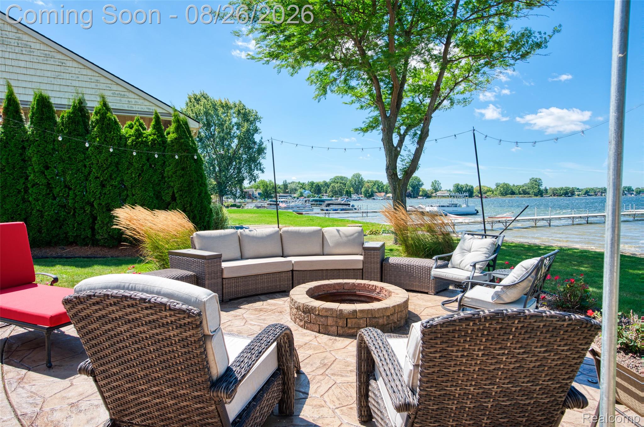 453 E Shore Drive Property Photo 40