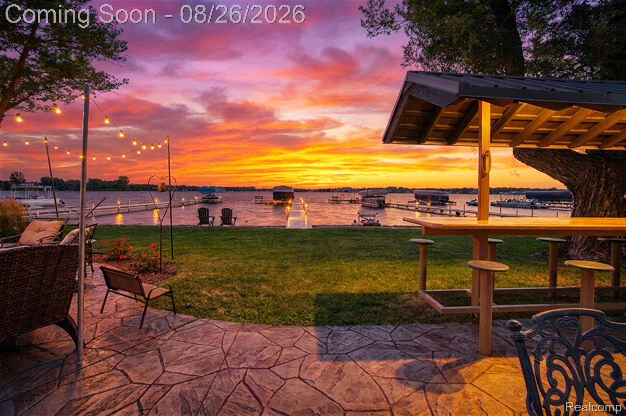 453 E Shore Drive Property Photo 41