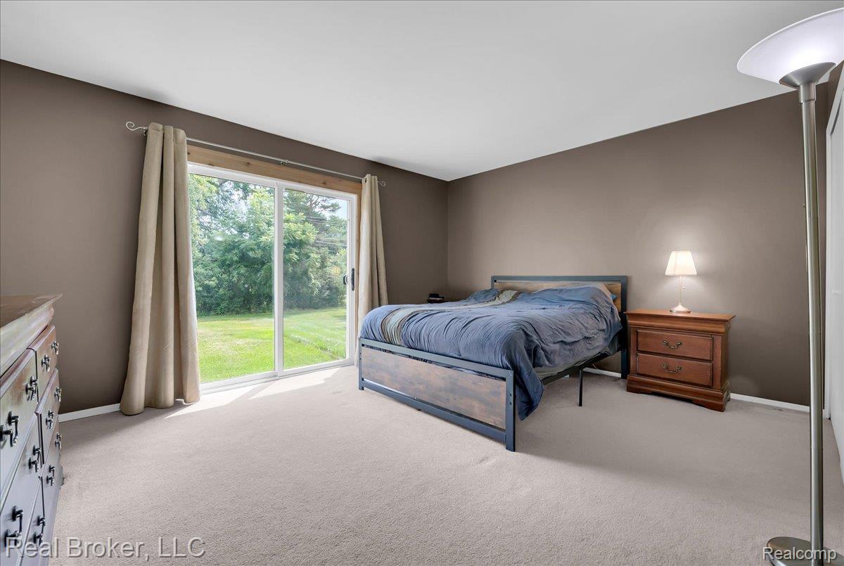 5214 Daniels Drive Property Photo 20