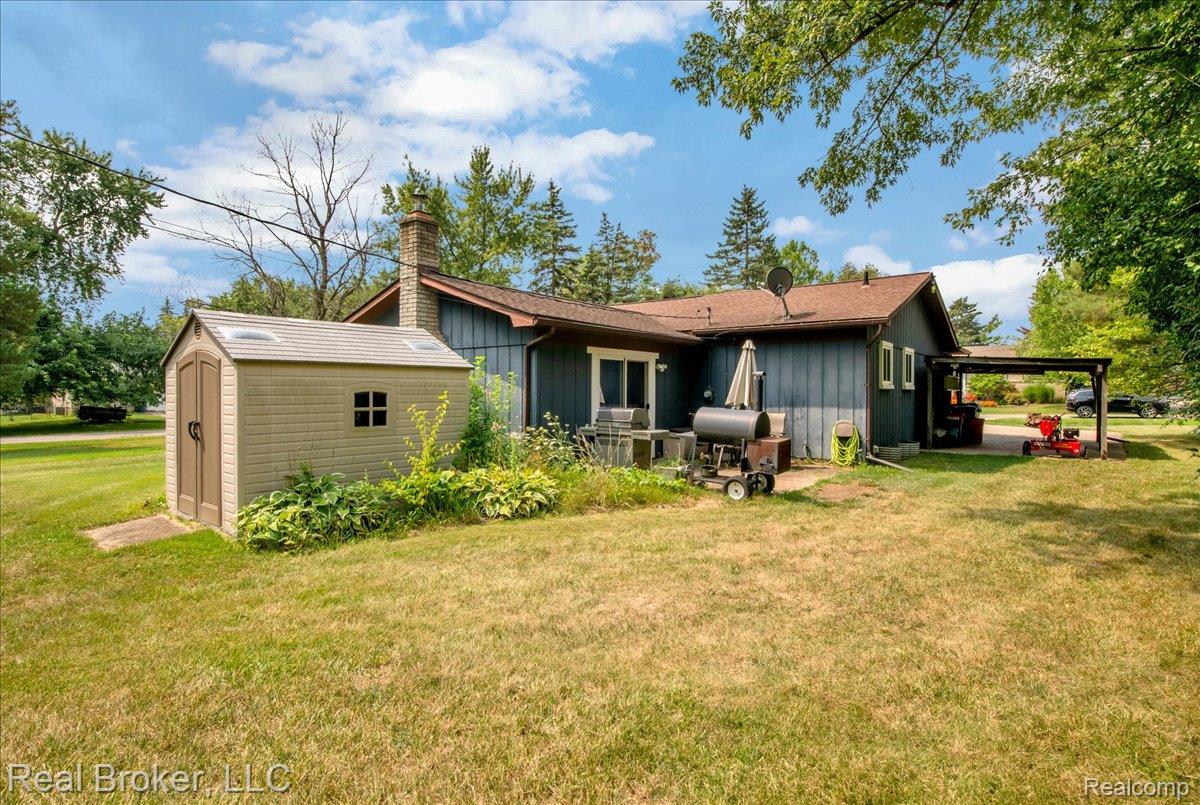 5214 Daniels Drive Property Photo 30