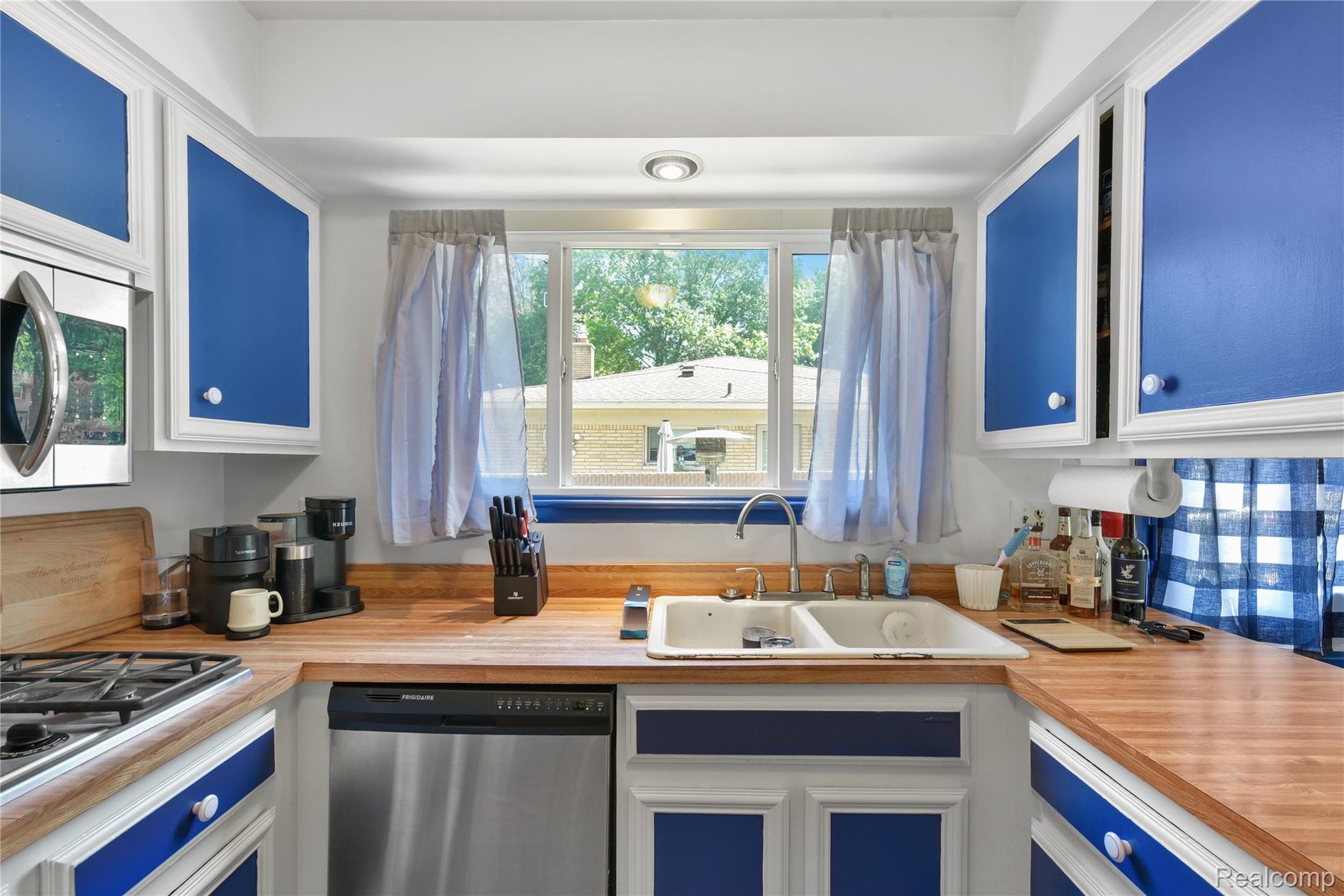 8522 Hampton Property Photo 15