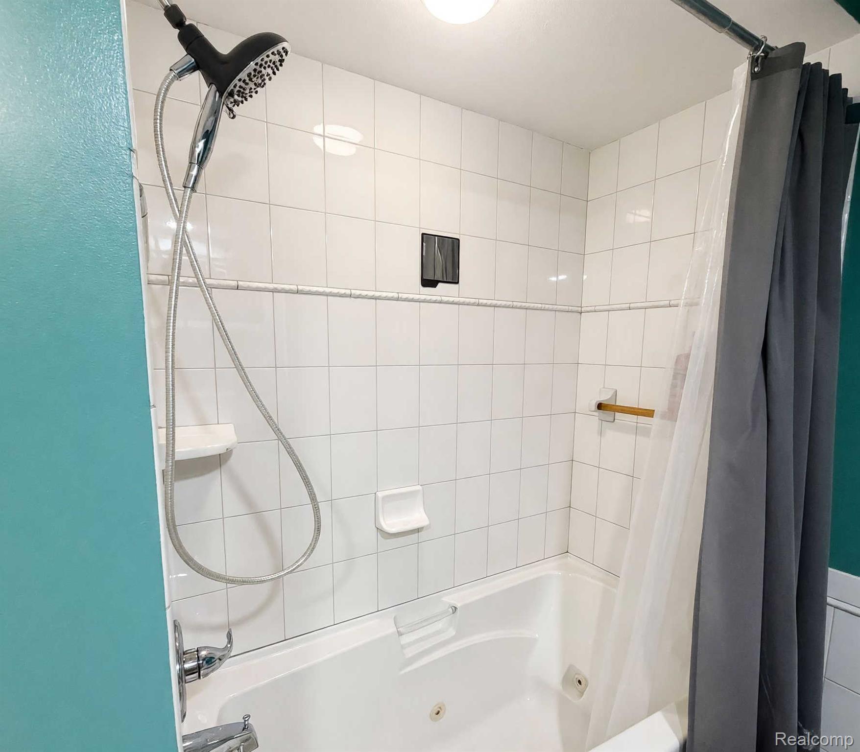8522 Hampton Property Photo 31