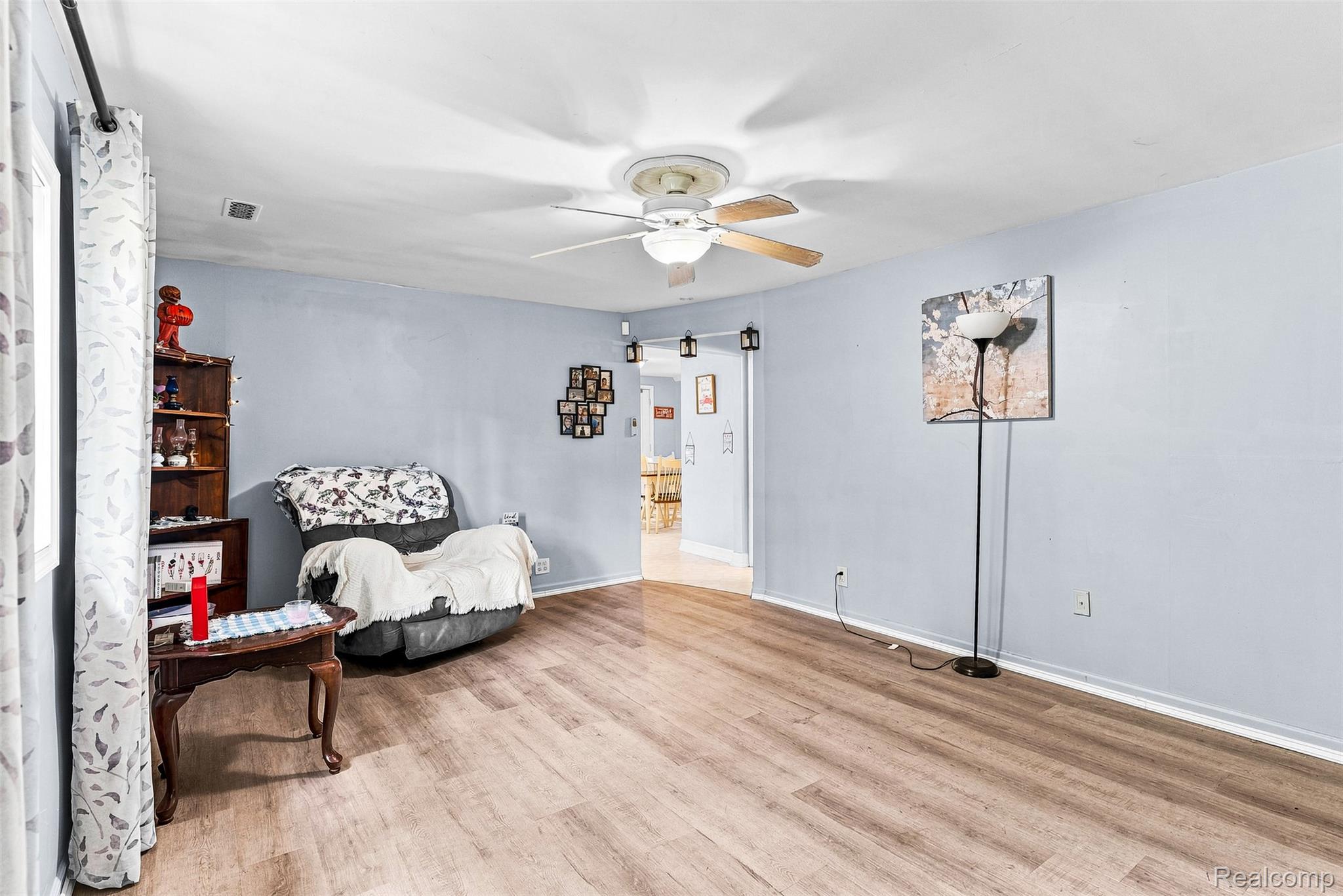 1163 S Packard Avenue Property Photo 20