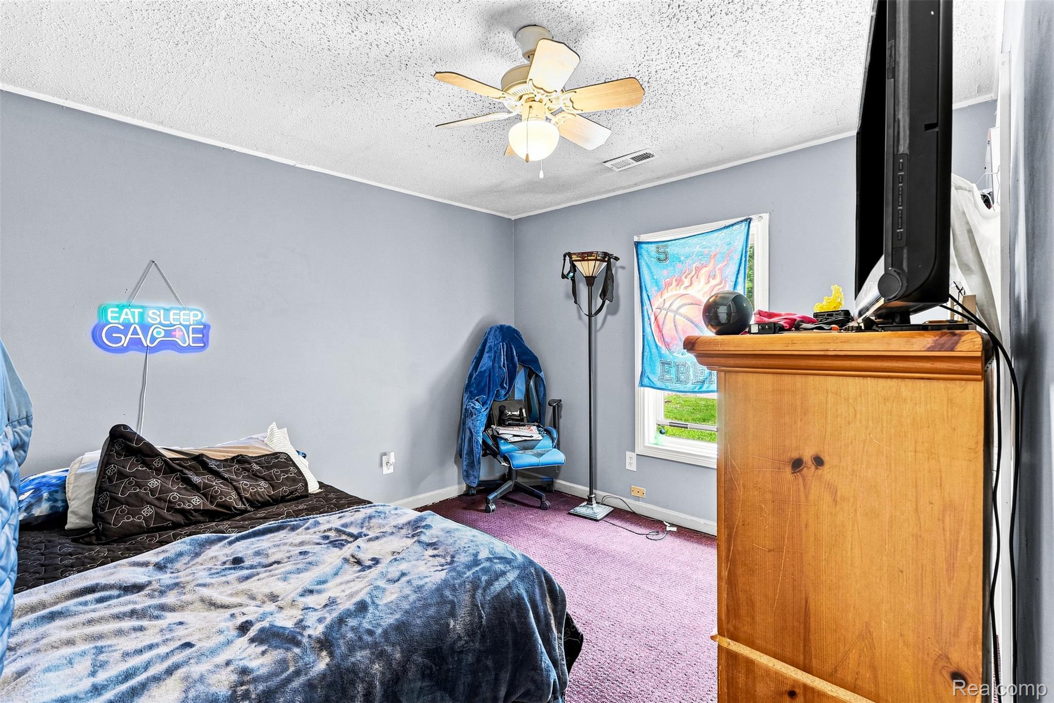 1163 S Packard Avenue Property Photo 22