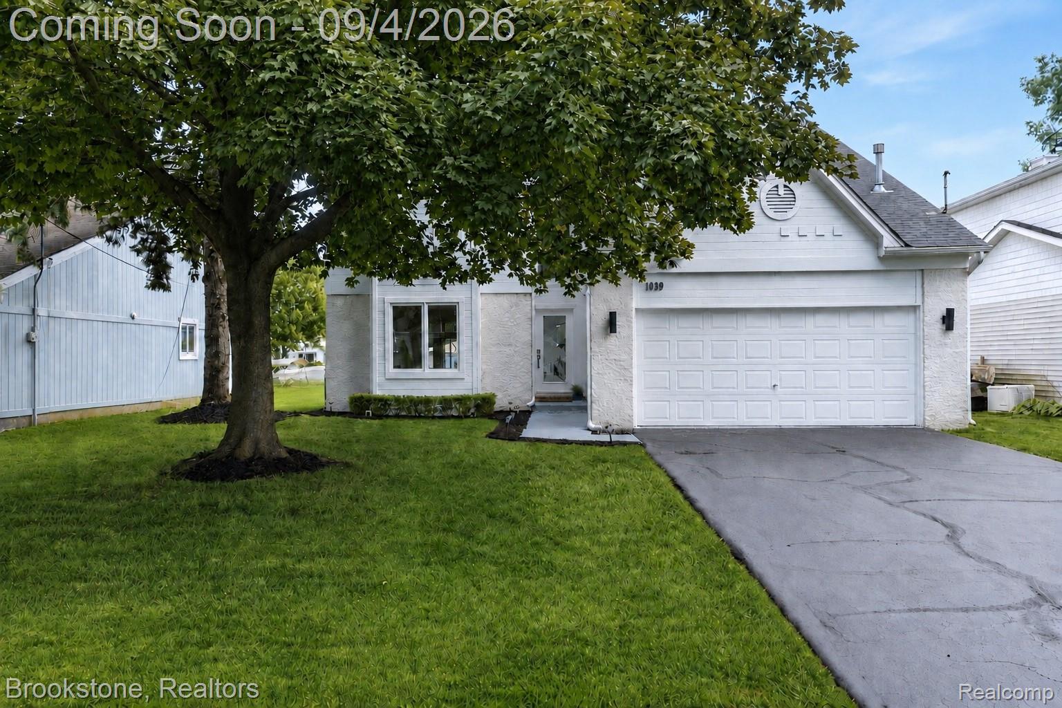 1839 Rustic Property Photo 1