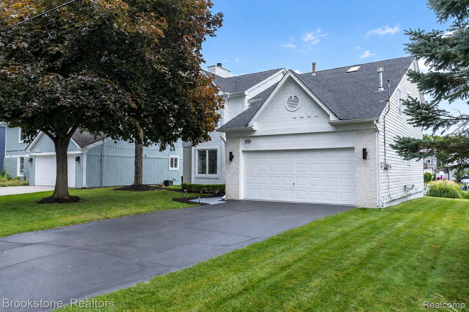 1839 Rustic Property Photo 16