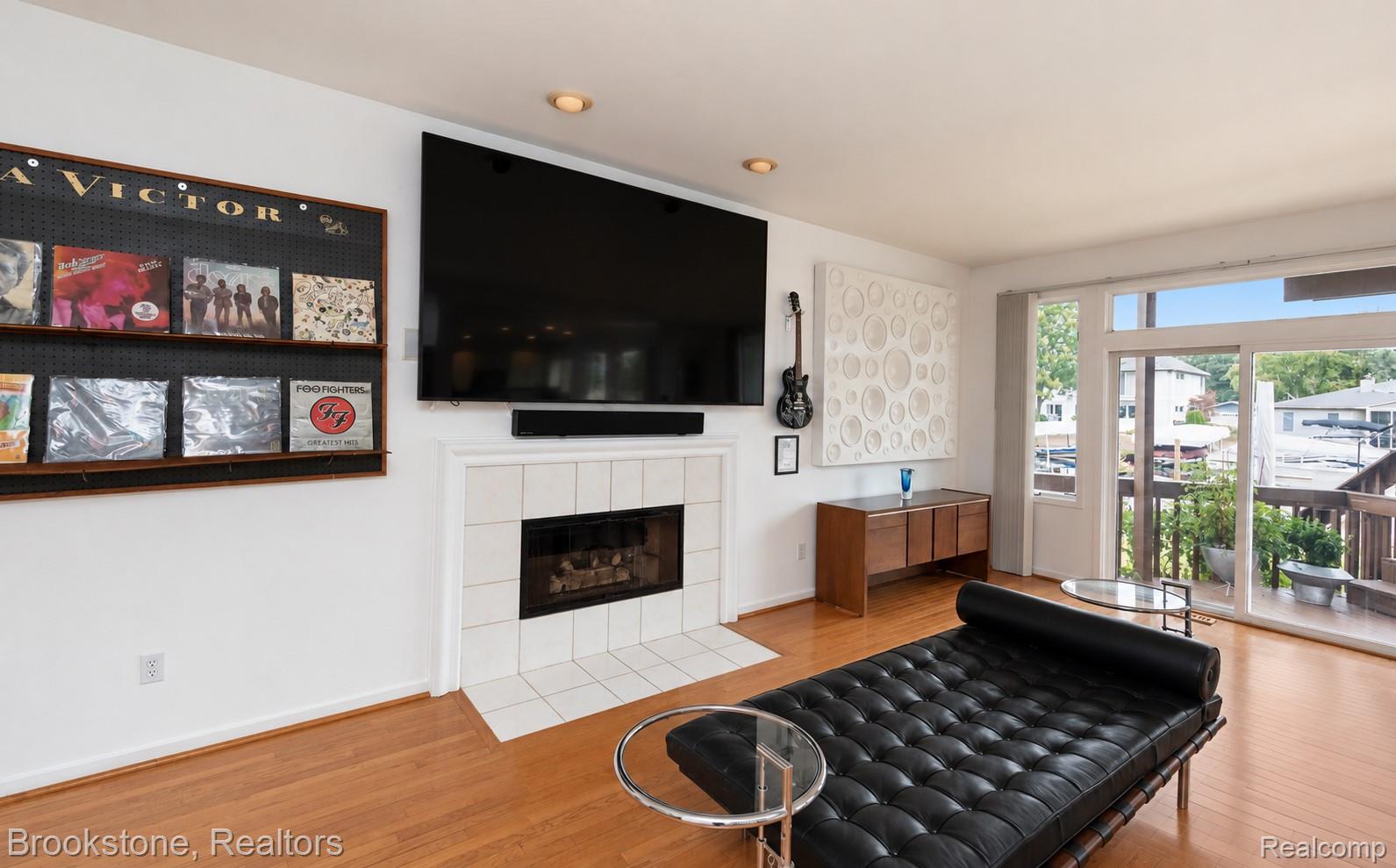 1839 Rustic Property Photo 24
