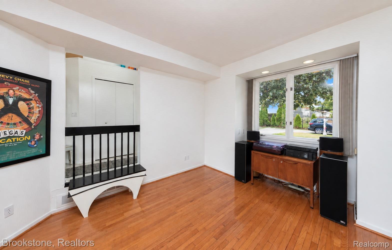 1839 Rustic Property Photo 25
