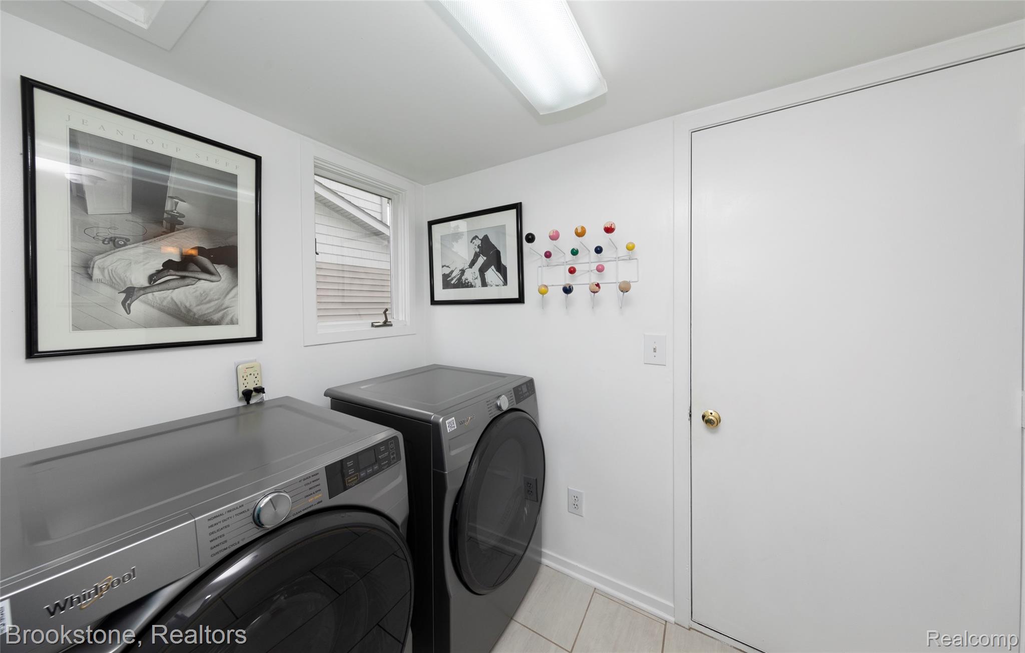 1839 Rustic Property Photo 31