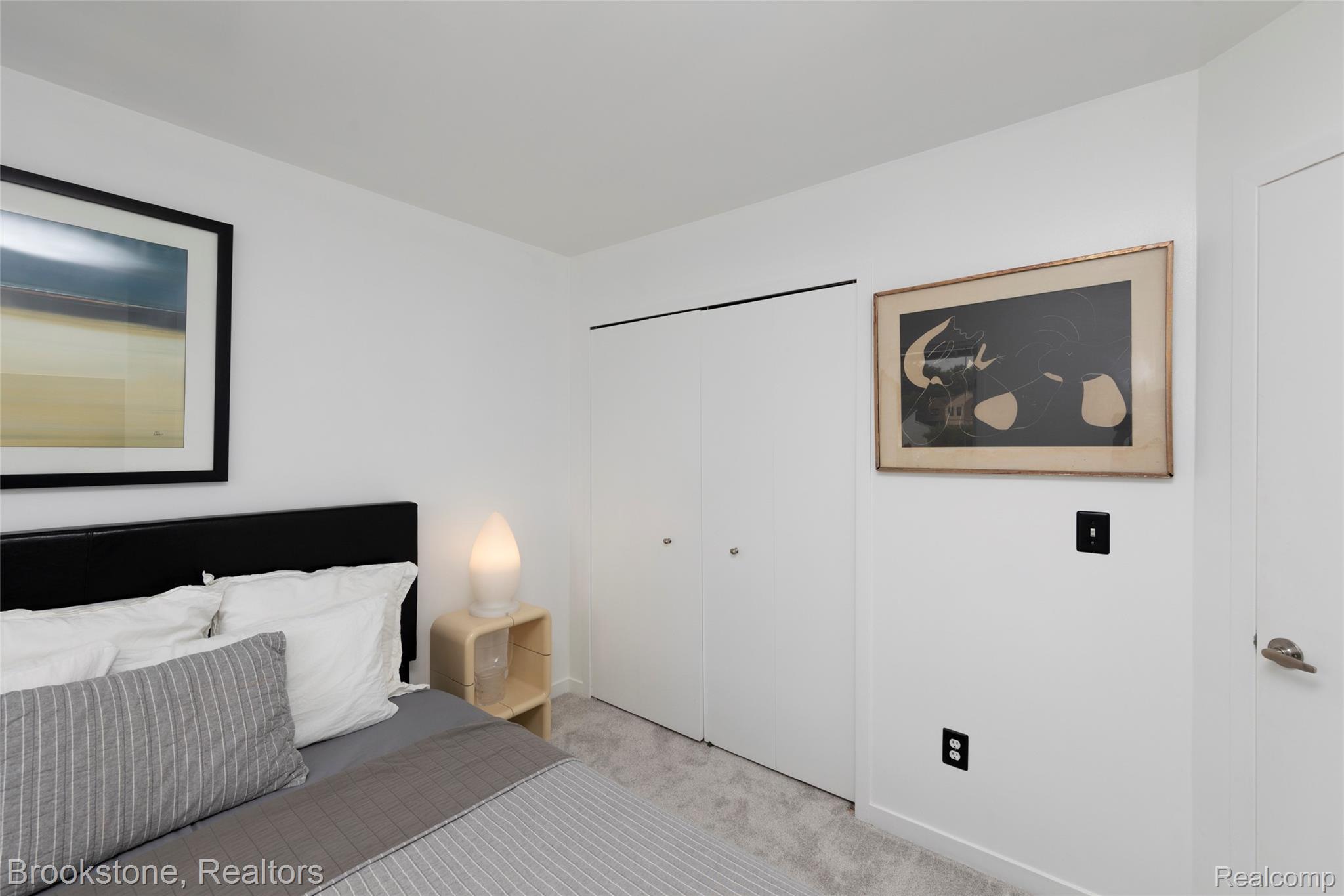 1839 Rustic Property Photo 45
