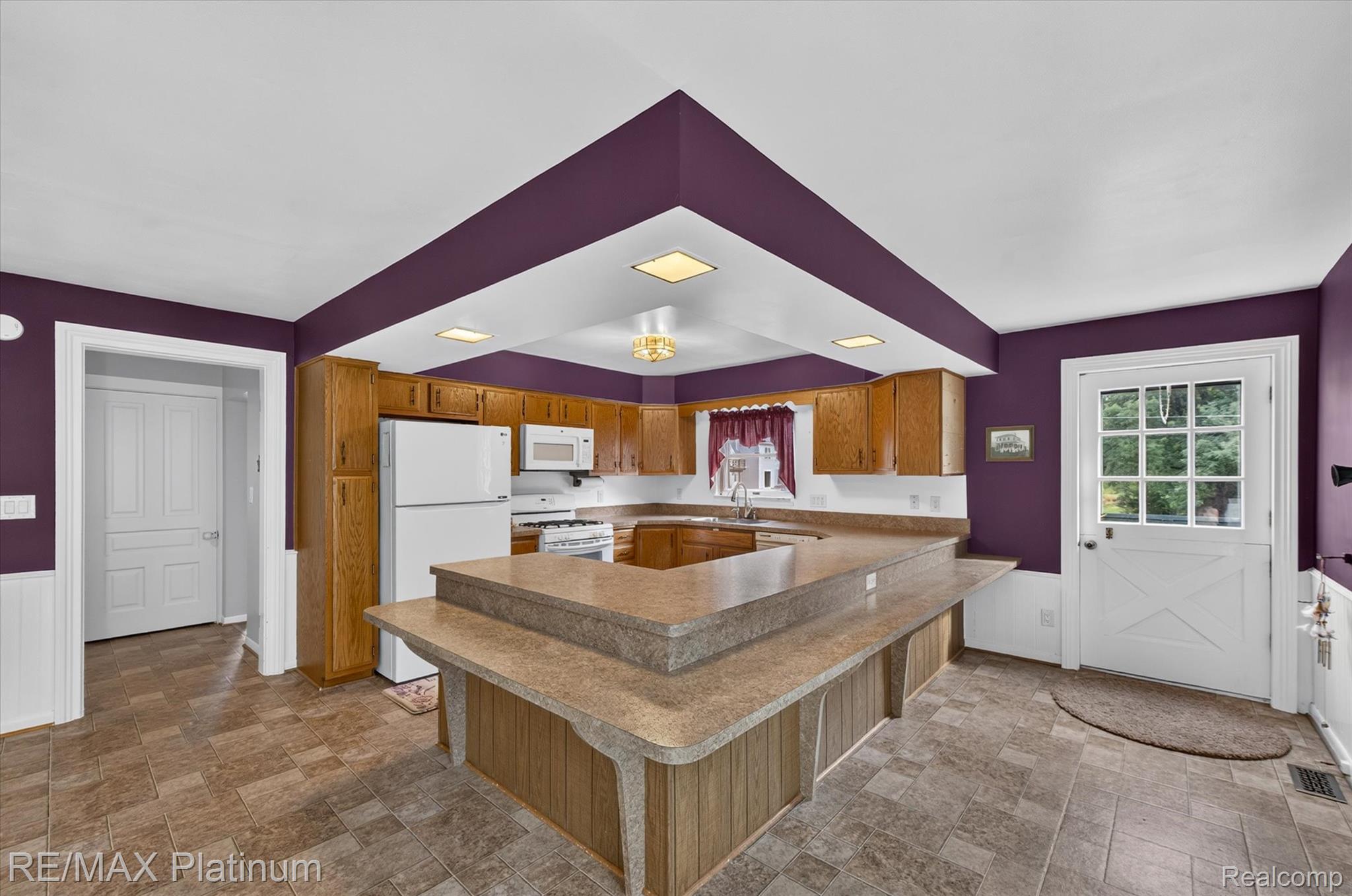 8045 Chilson Road Property Photo 14