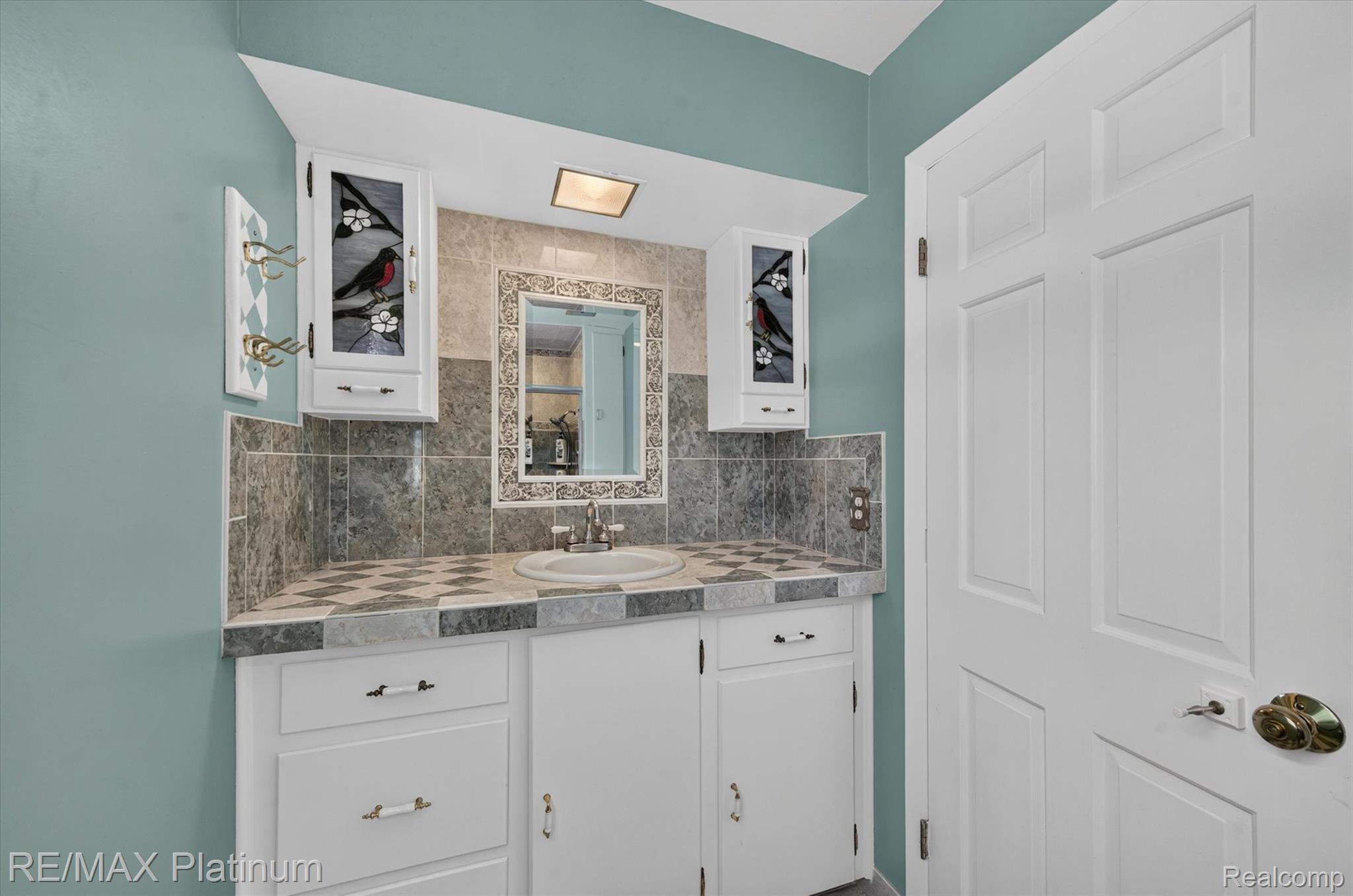 8045 Chilson Road Property Photo 16