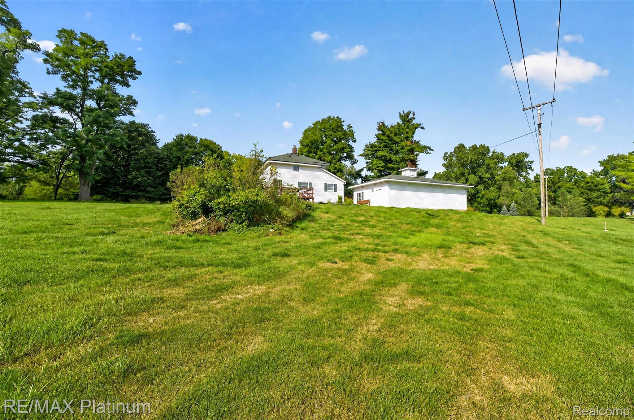 8045 Chilson Road Property Photo 32