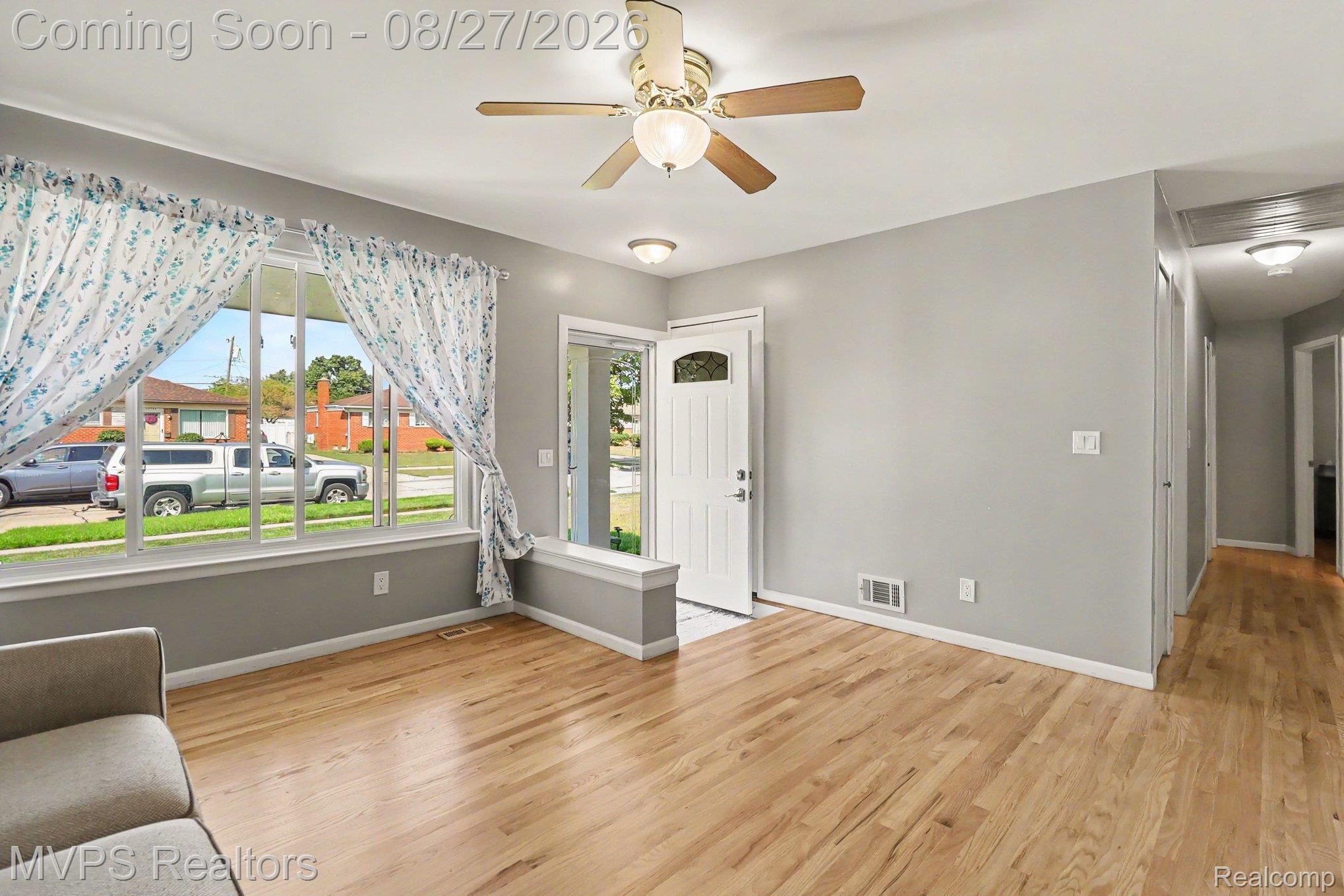 32358 Gloede Drive Property Photo 2