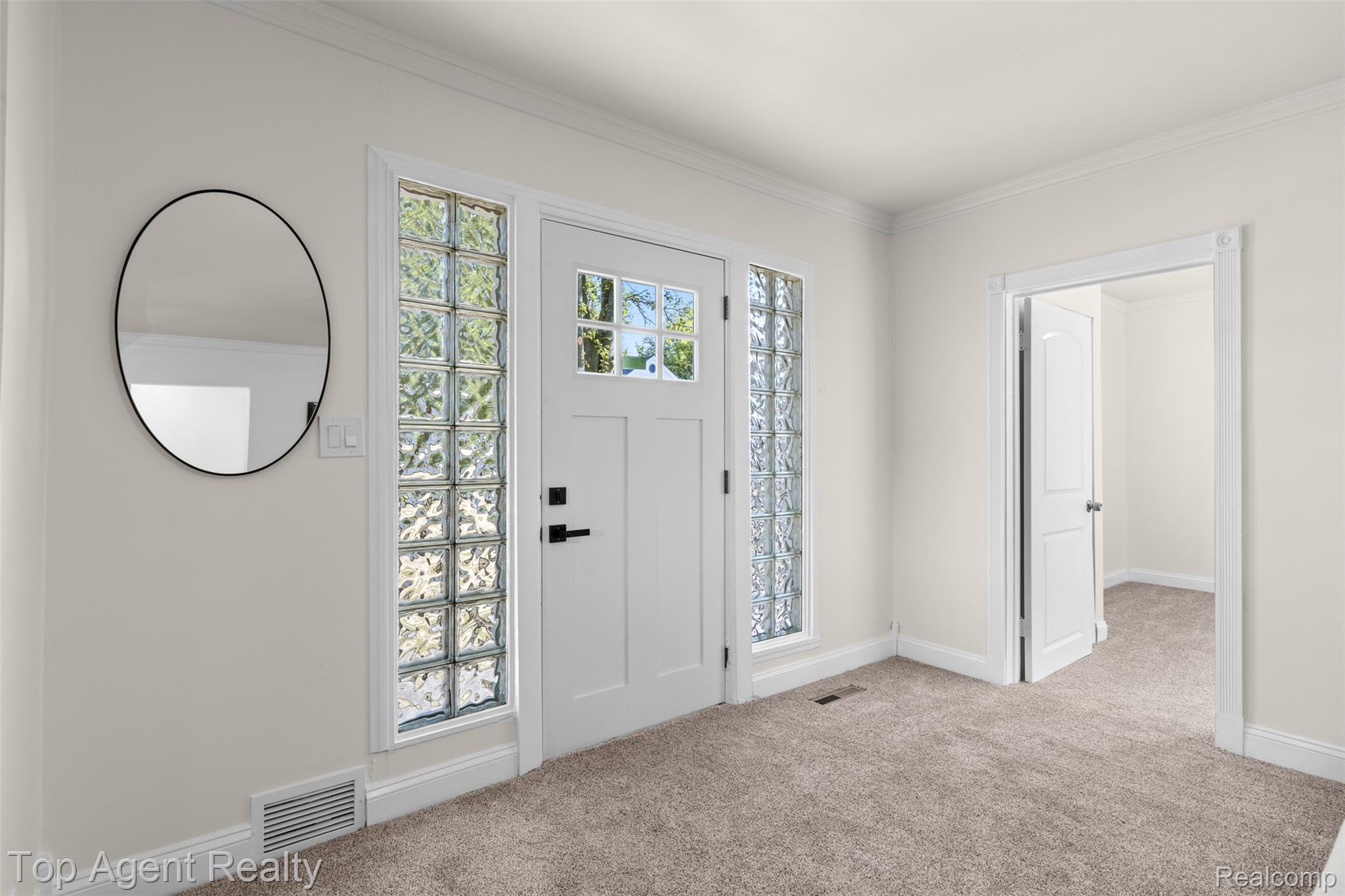 22228 Bon Heur Street Property Photo 14