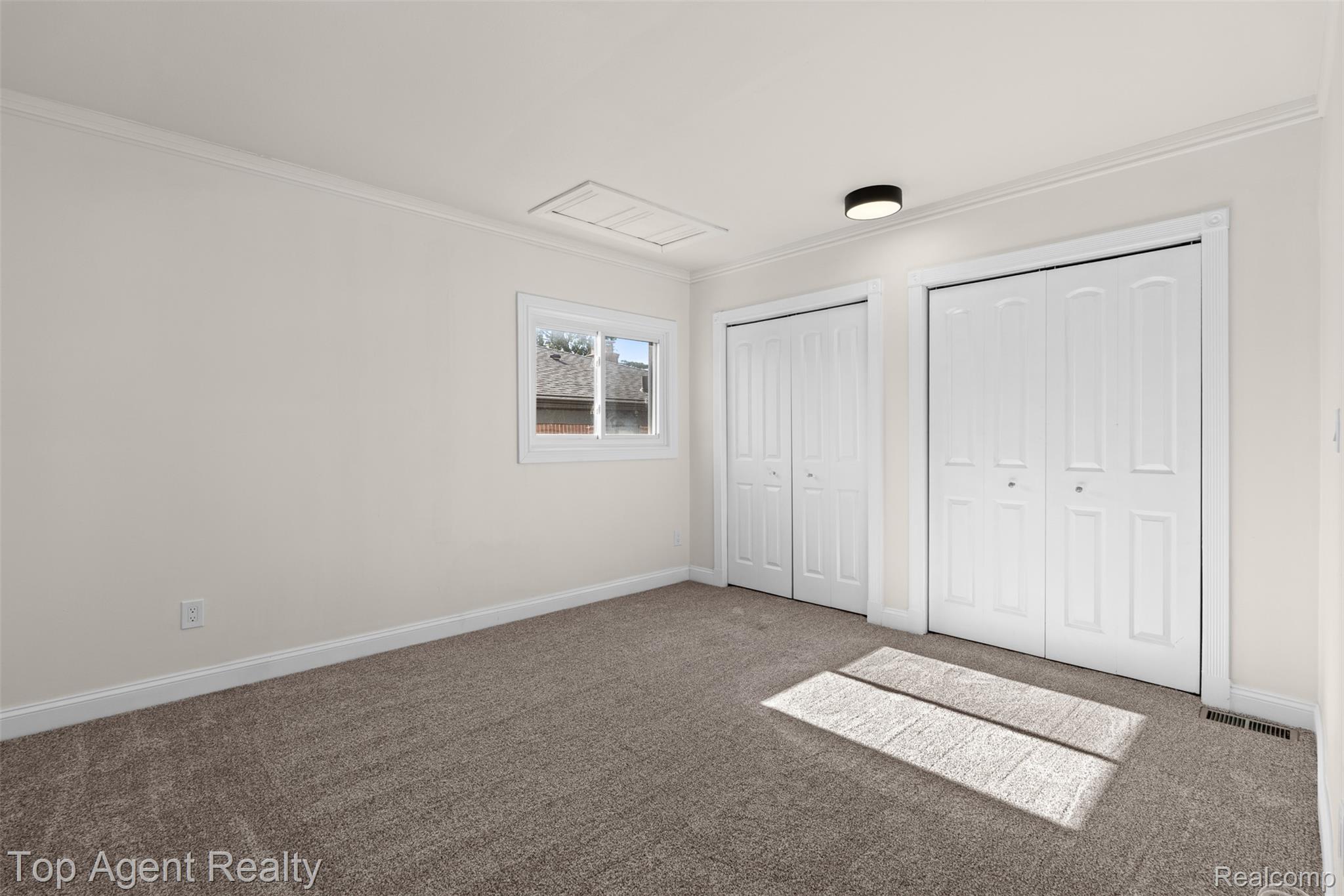 22228 Bon Heur Street Property Photo 17