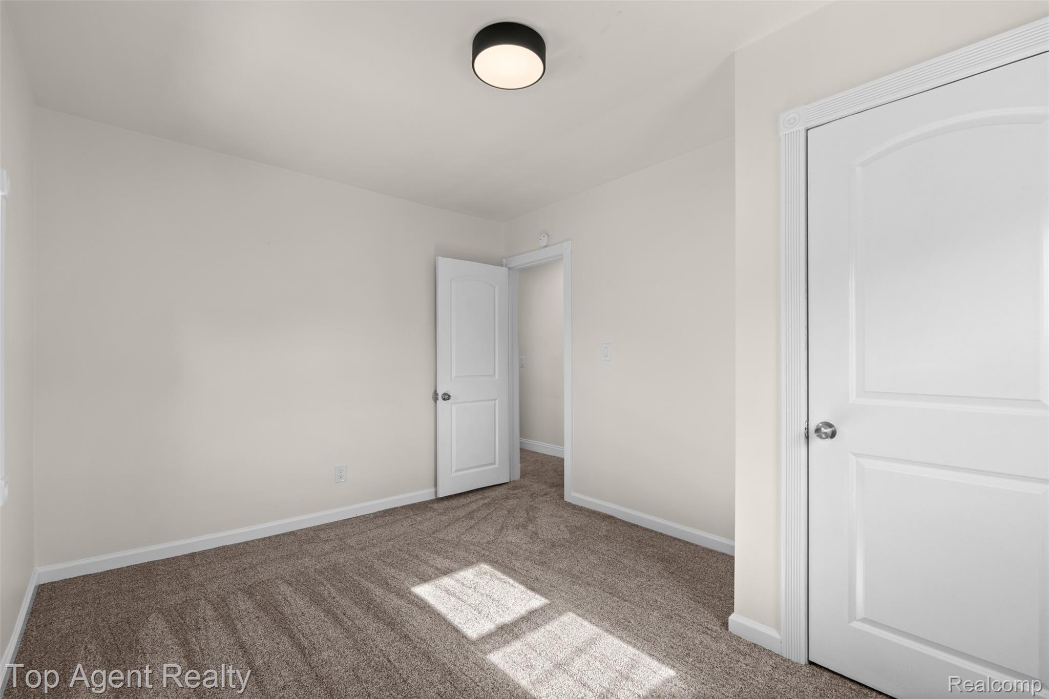 22228 Bon Heur Street Property Photo 24