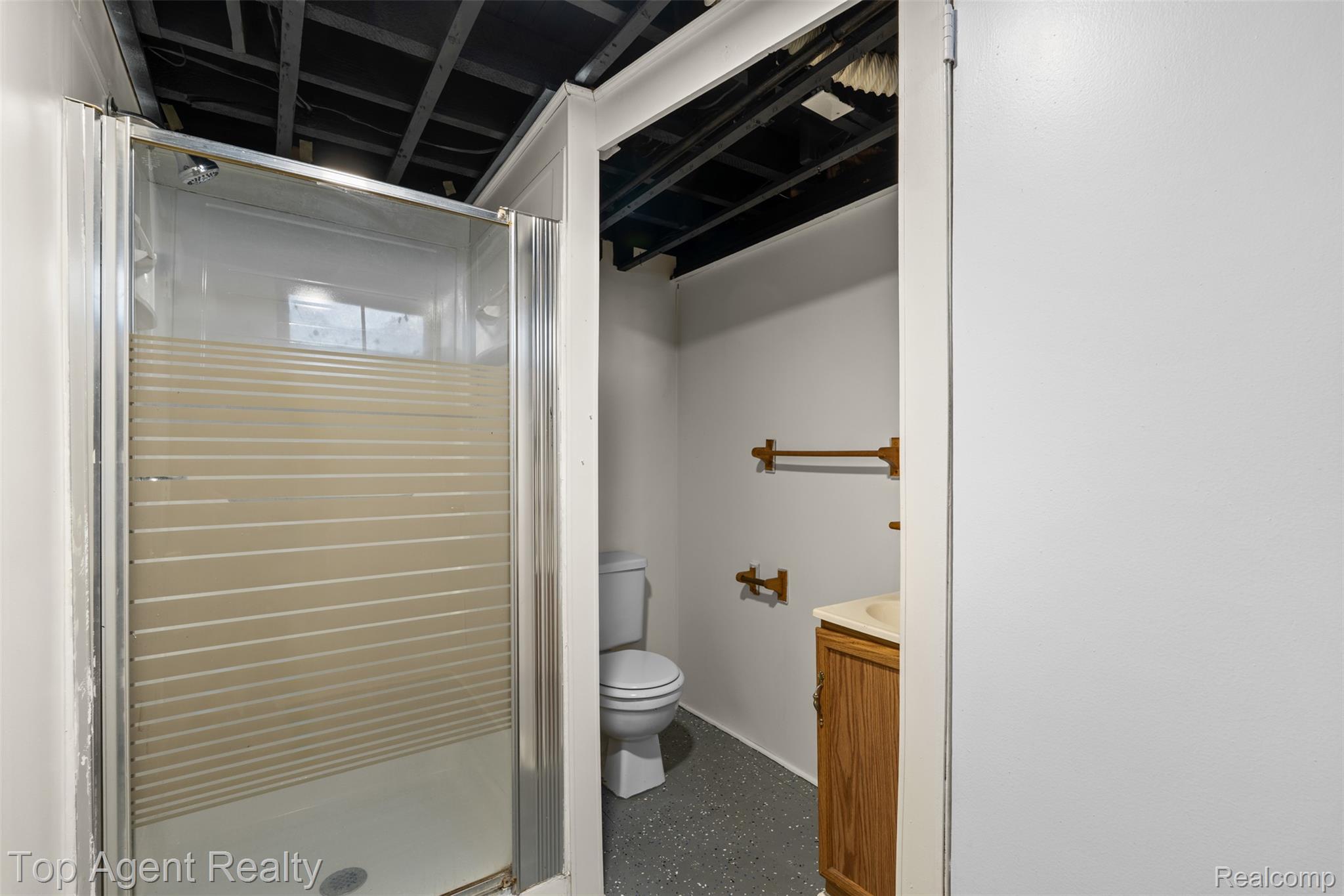 22228 Bon Heur Street Property Photo 27