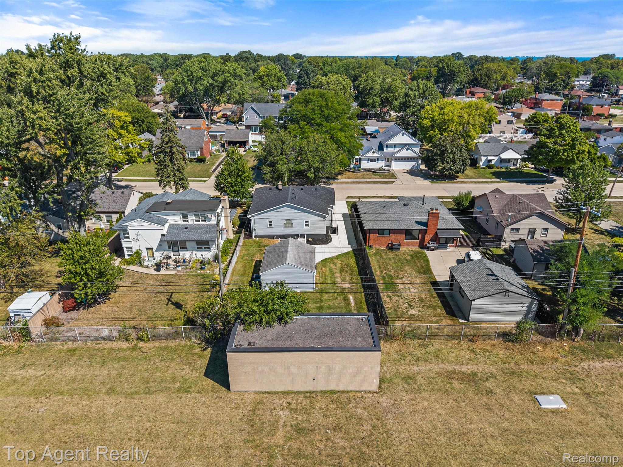 22228 Bon Heur Street Property Photo 41